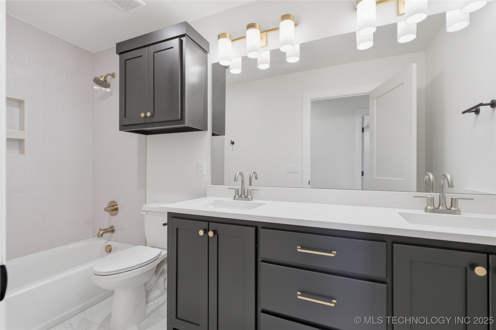 14283 S Evanston Avenue