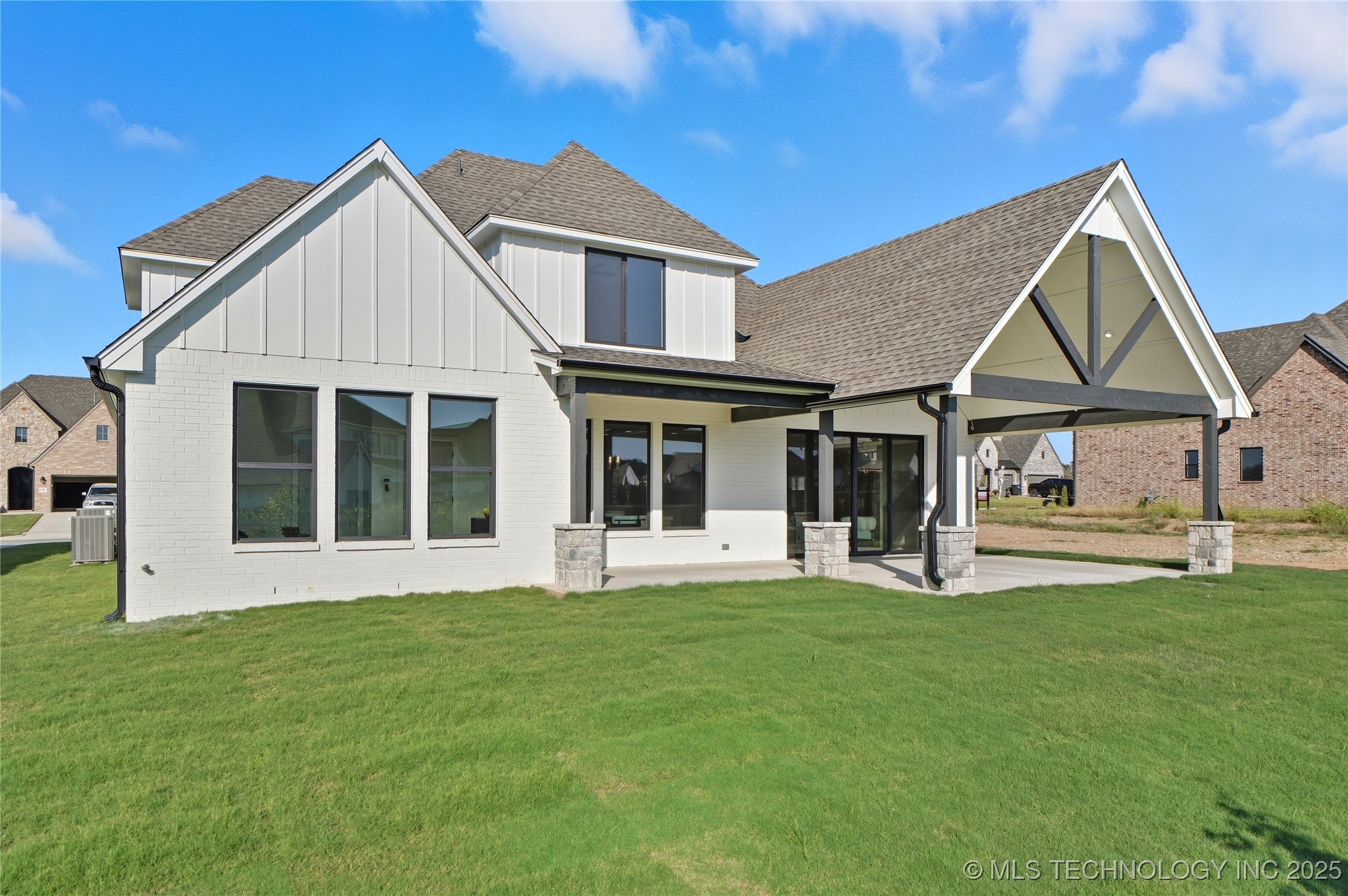 14283 S Evanston Avenue