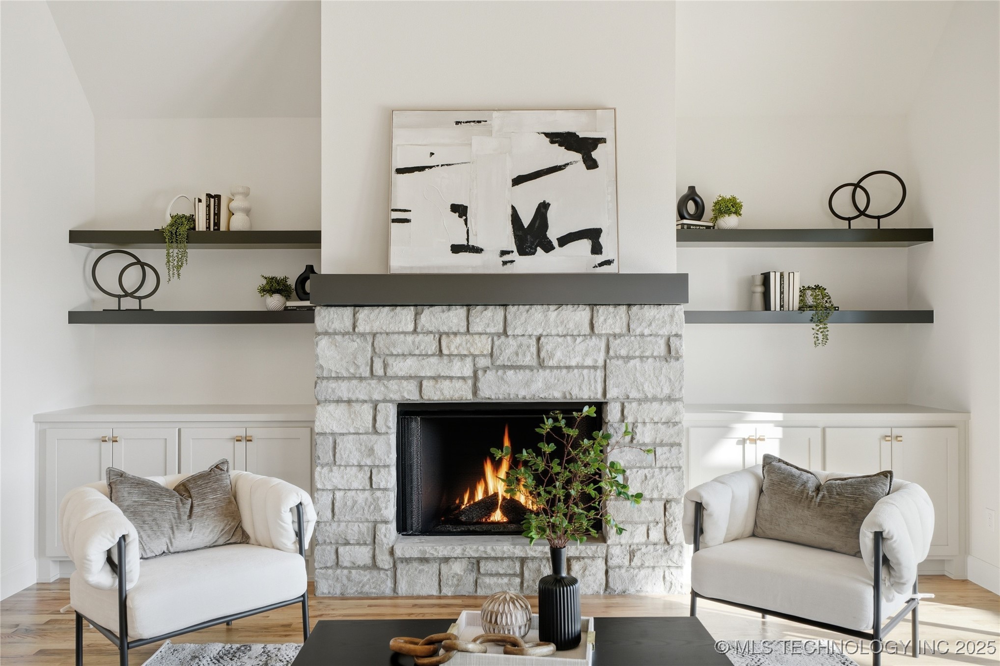 14283 S Evanston Avenue