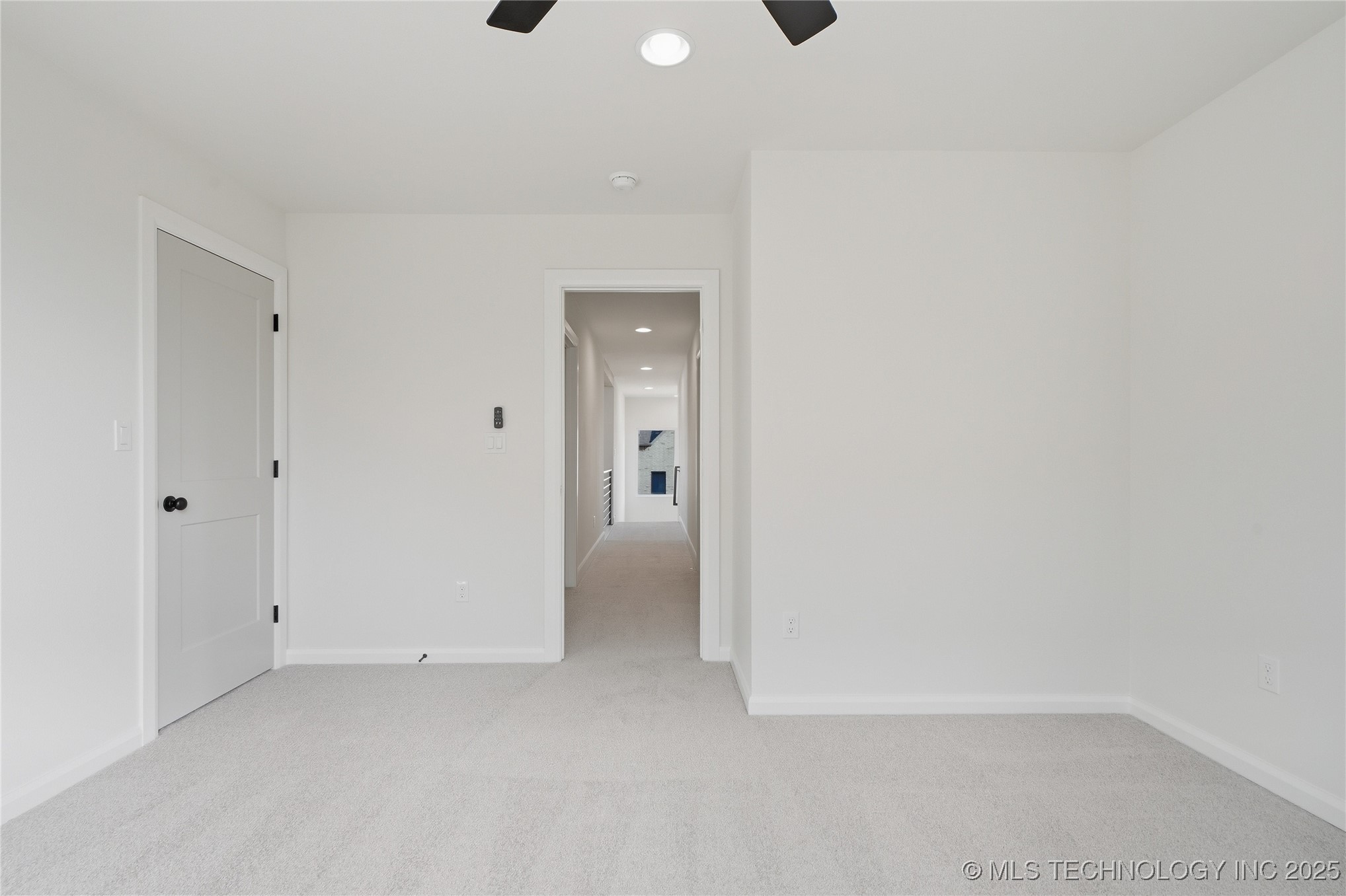 14283 S Evanston Avenue