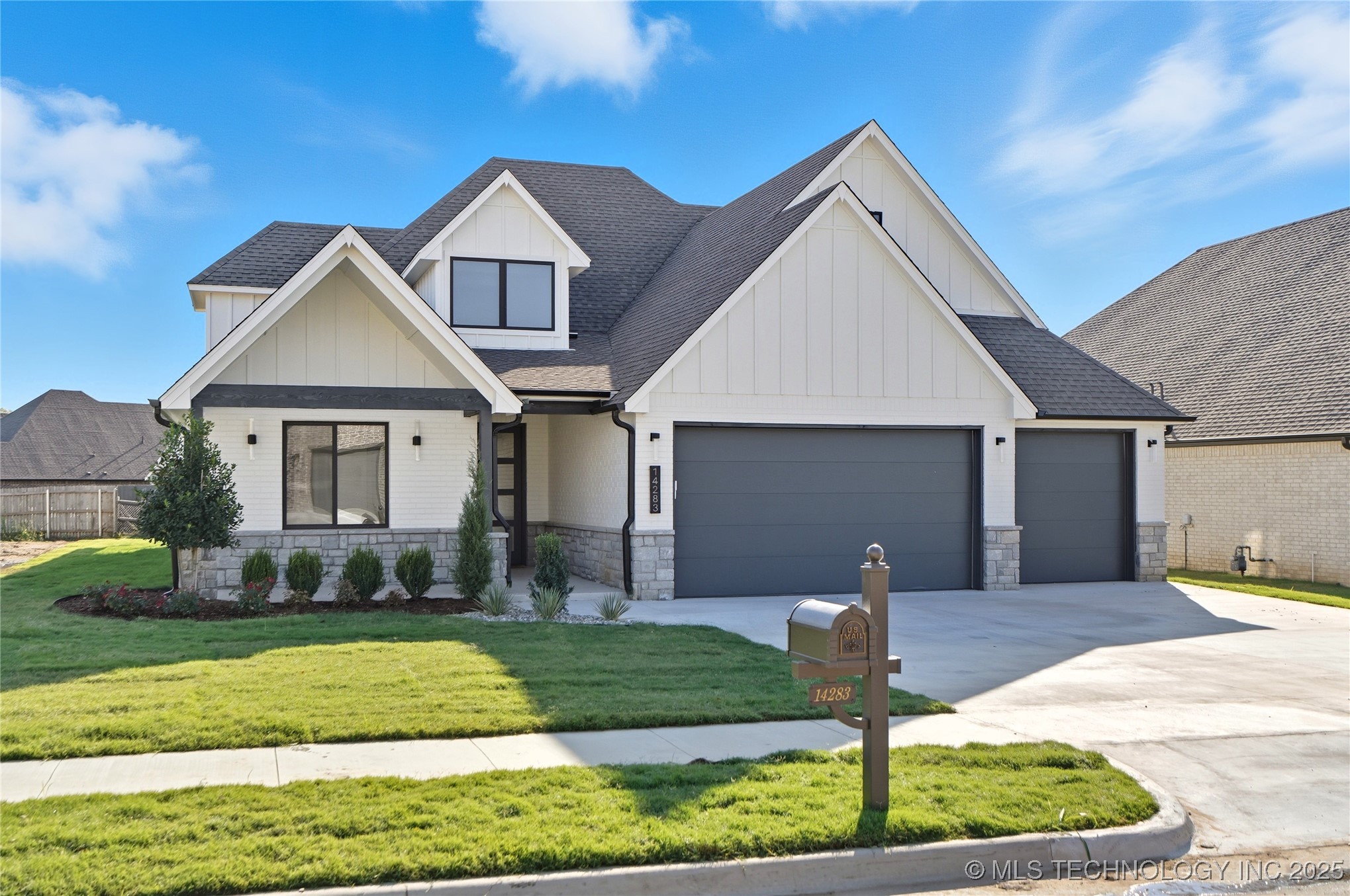 14283 S Evanston Avenue