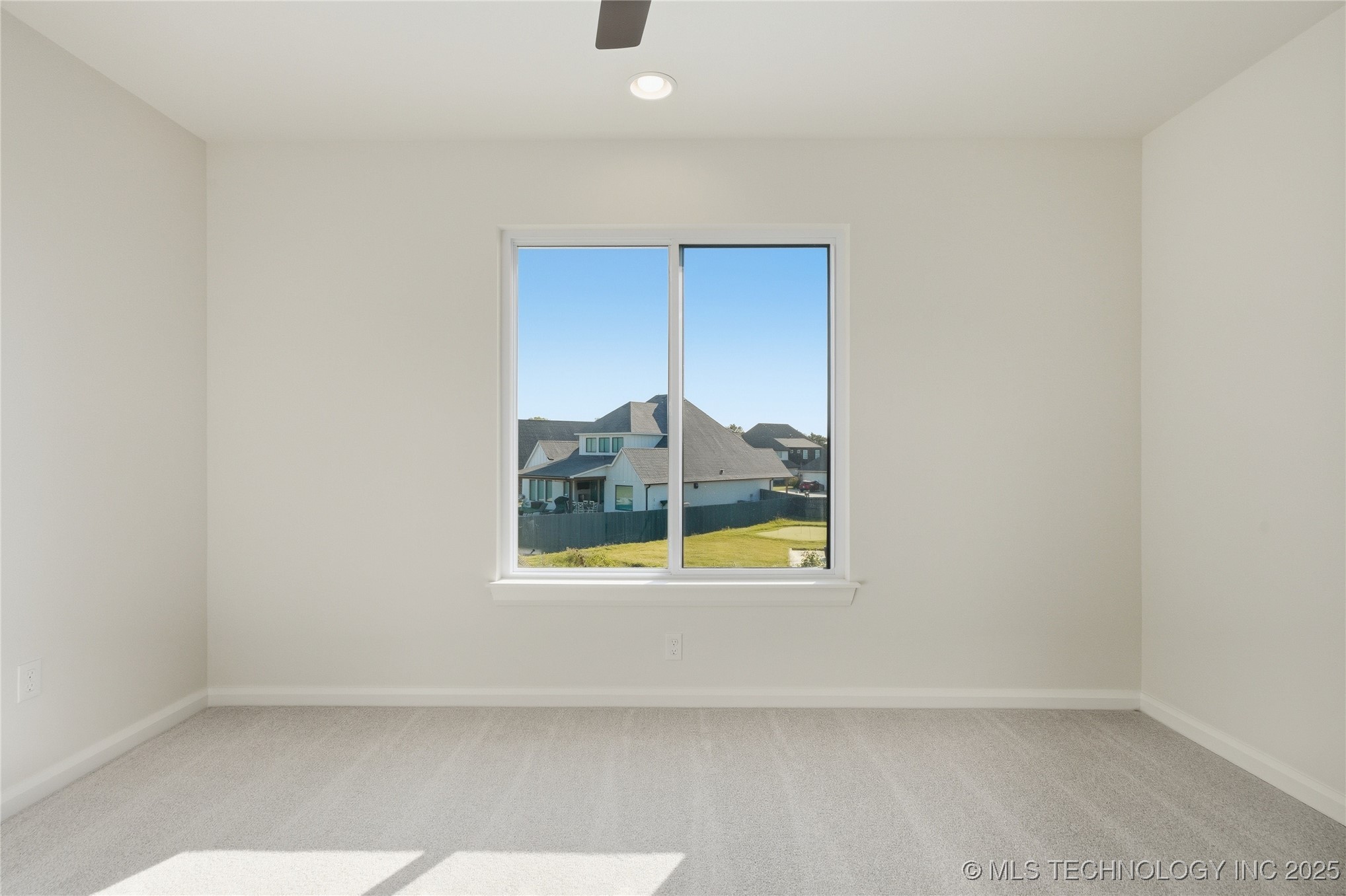 14283 S Evanston Avenue