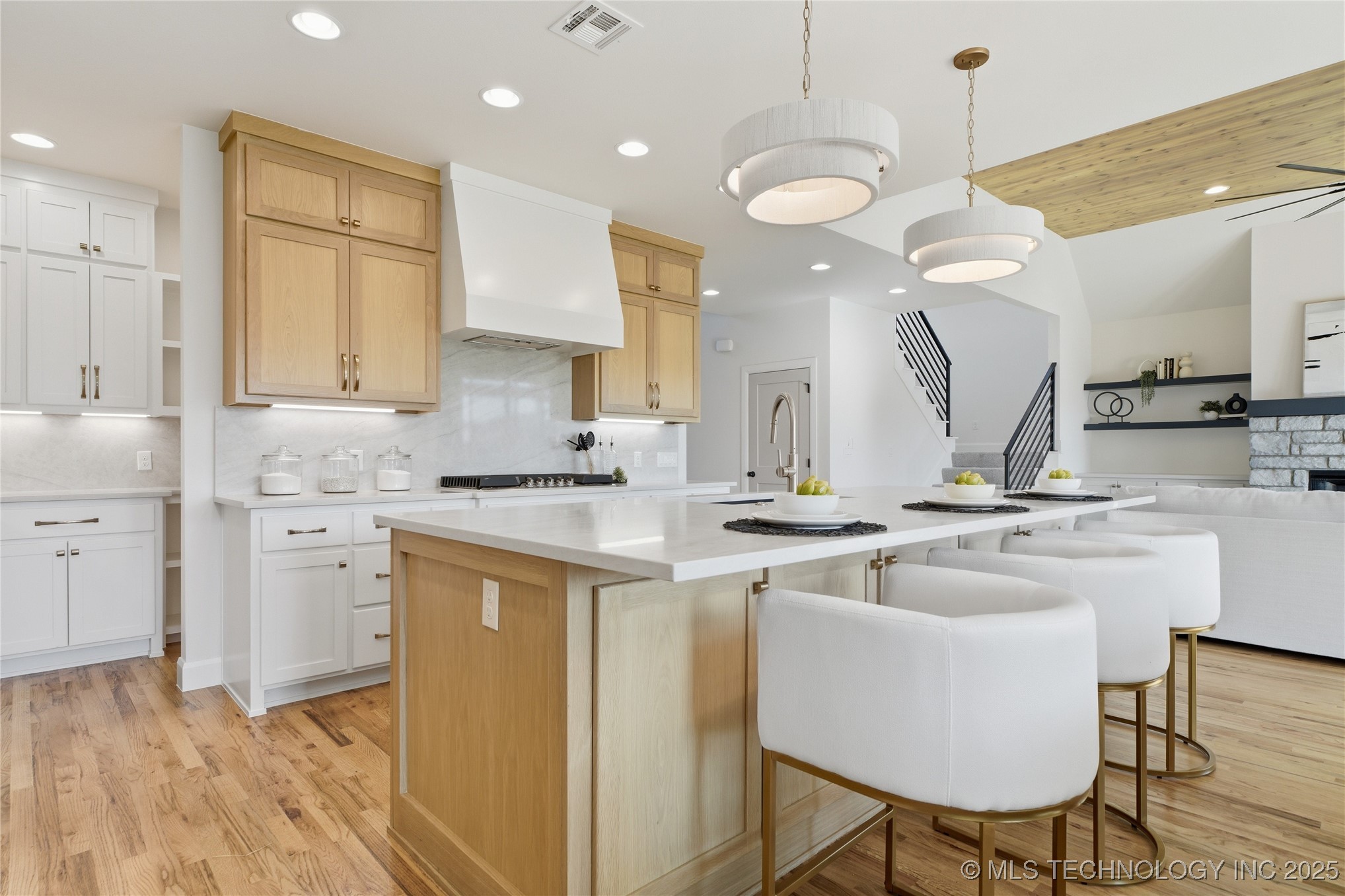 14283 S Evanston Avenue