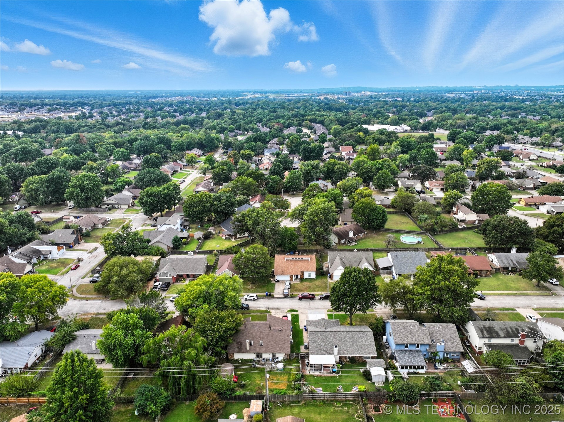 2811 W Atlanta Place