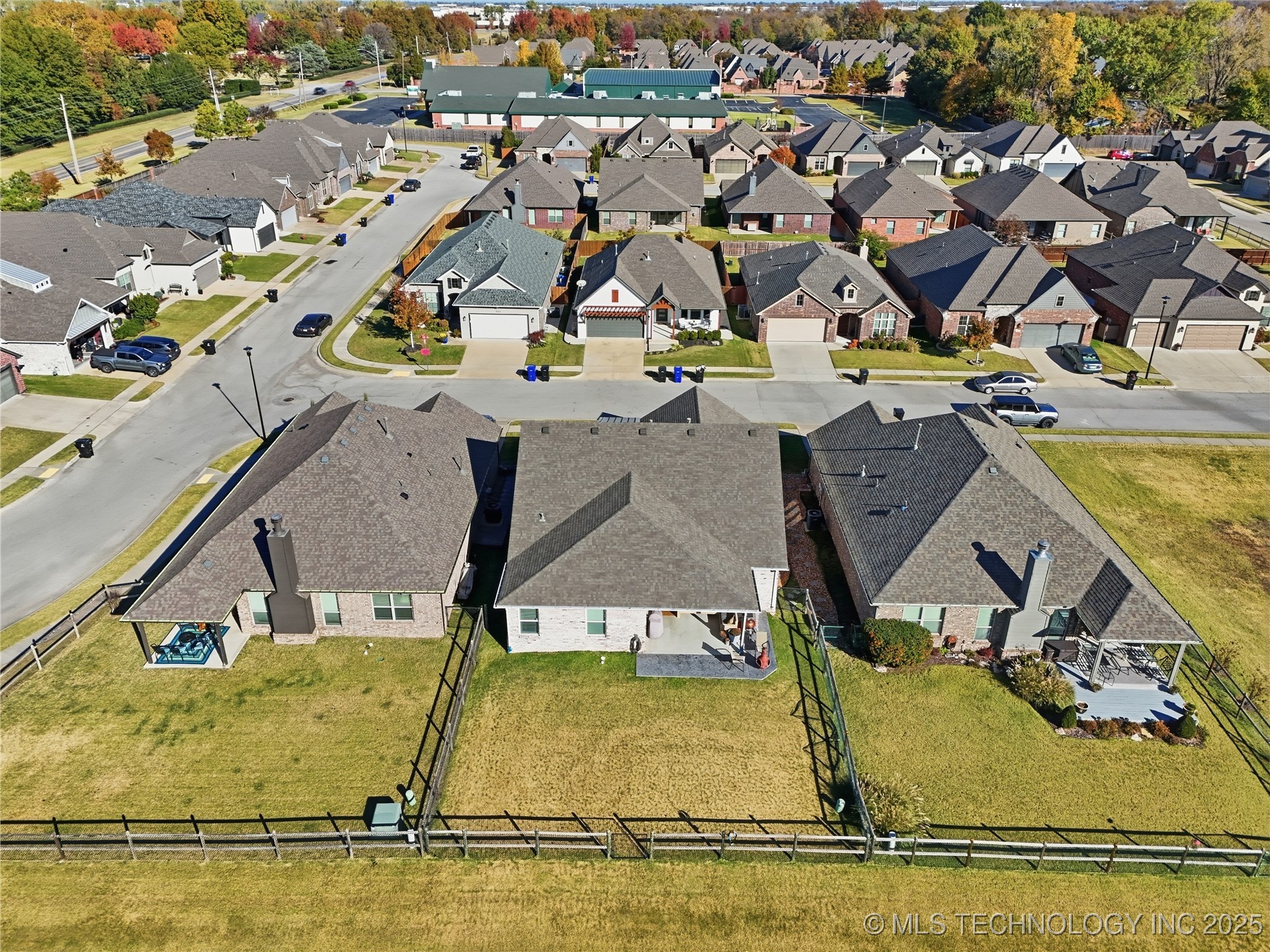 3413 W Norman Street