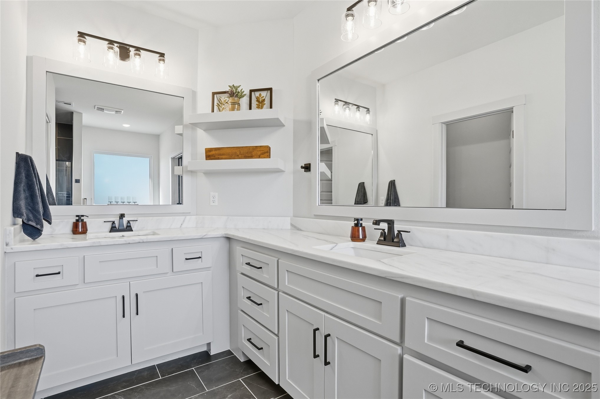 13644 S 21st Street East