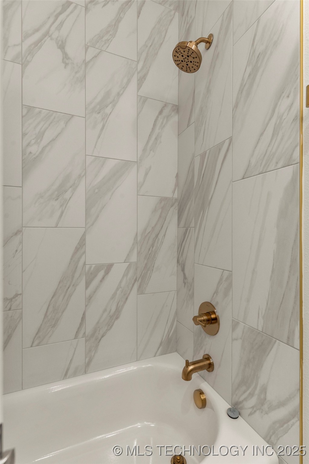 2059 E 129th Place S