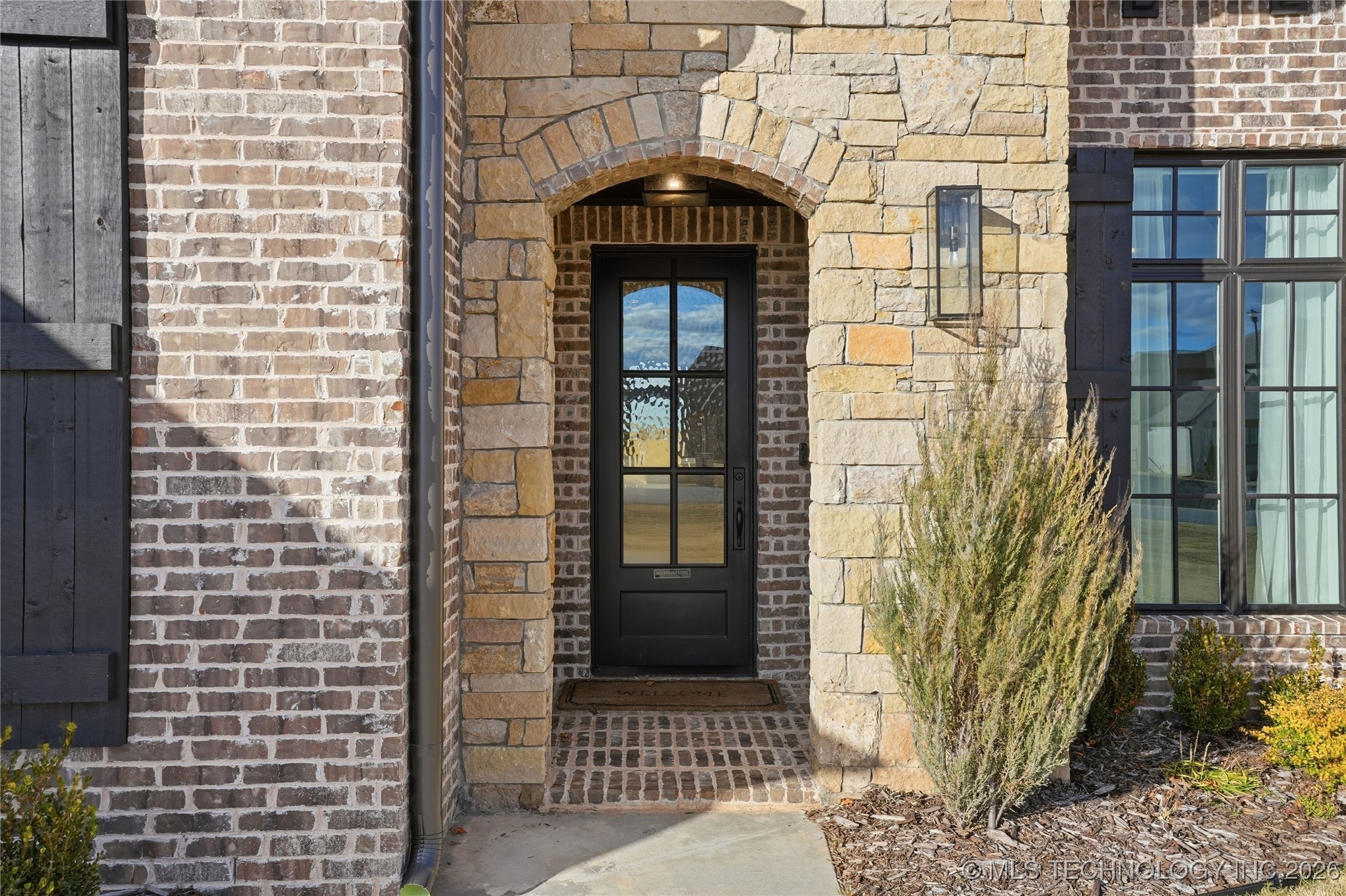 4239 E 177th Place S