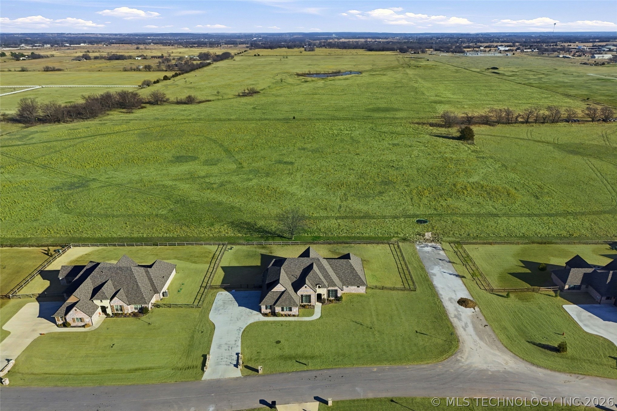 4239 E 177th Place S