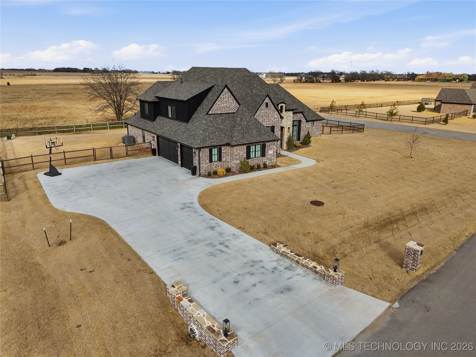 4239 E 177th Place S