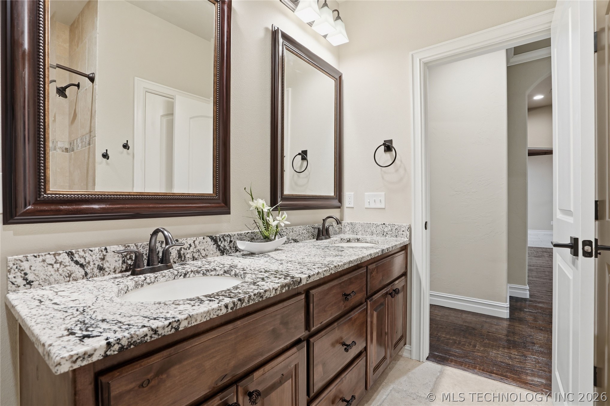 5512 E 124th Street S