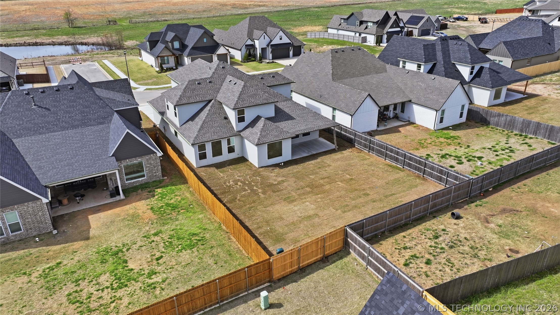 13657 S 20th Place E