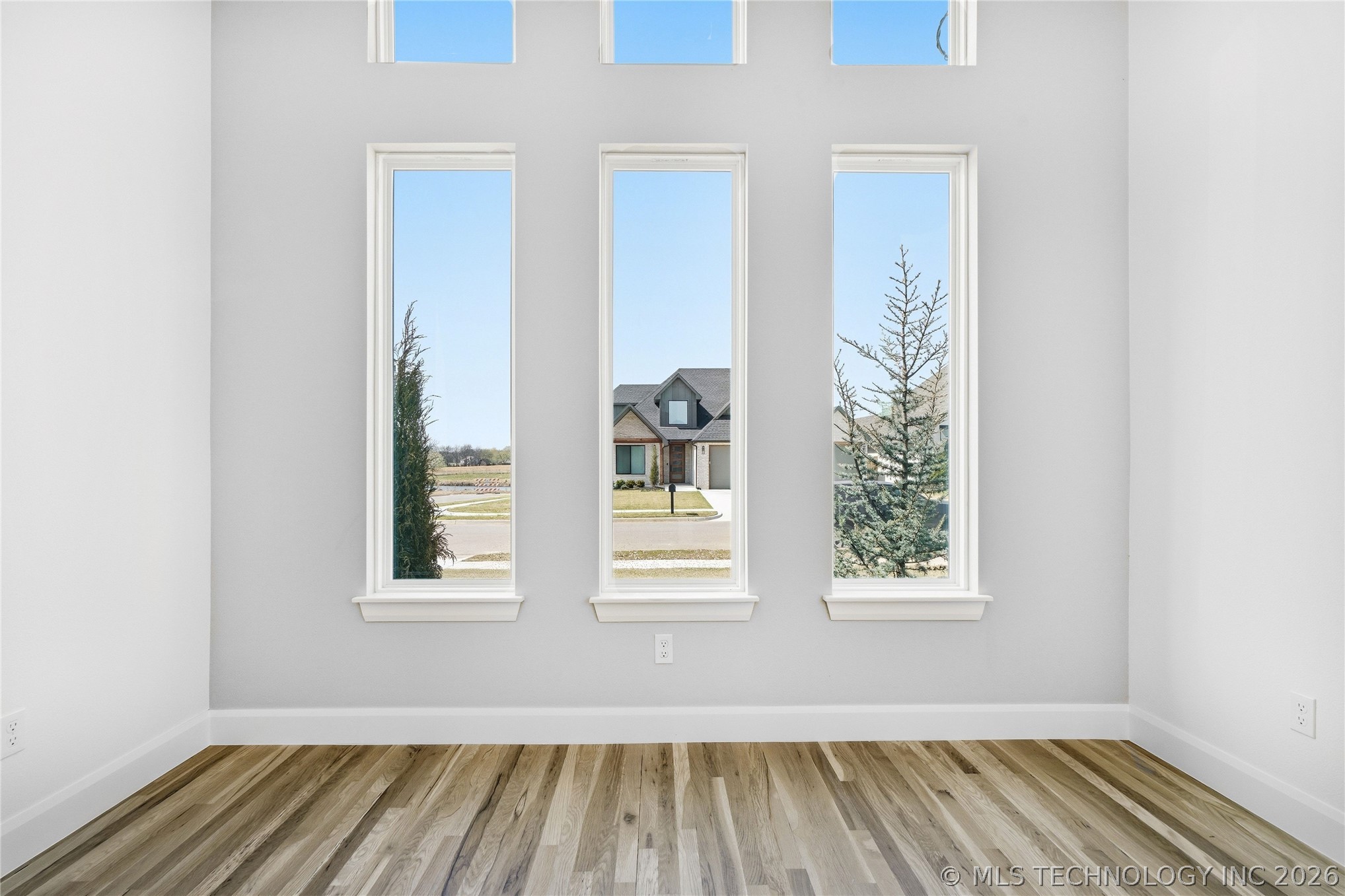 13657 S 20th Place E