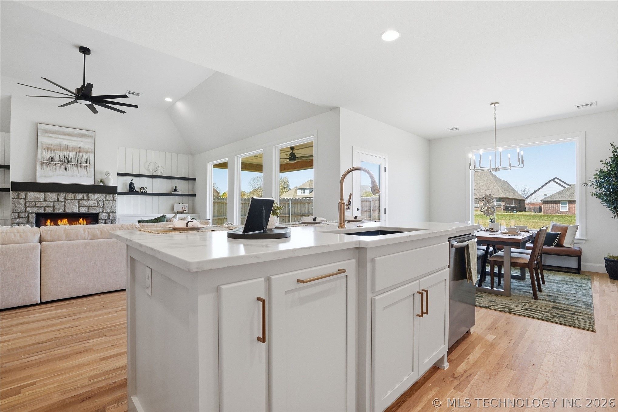 2079 S 136th Street