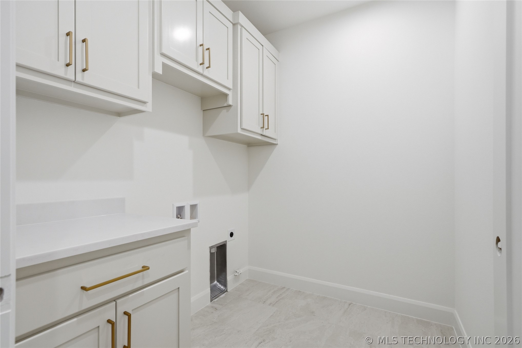 13645 S 20th Place E