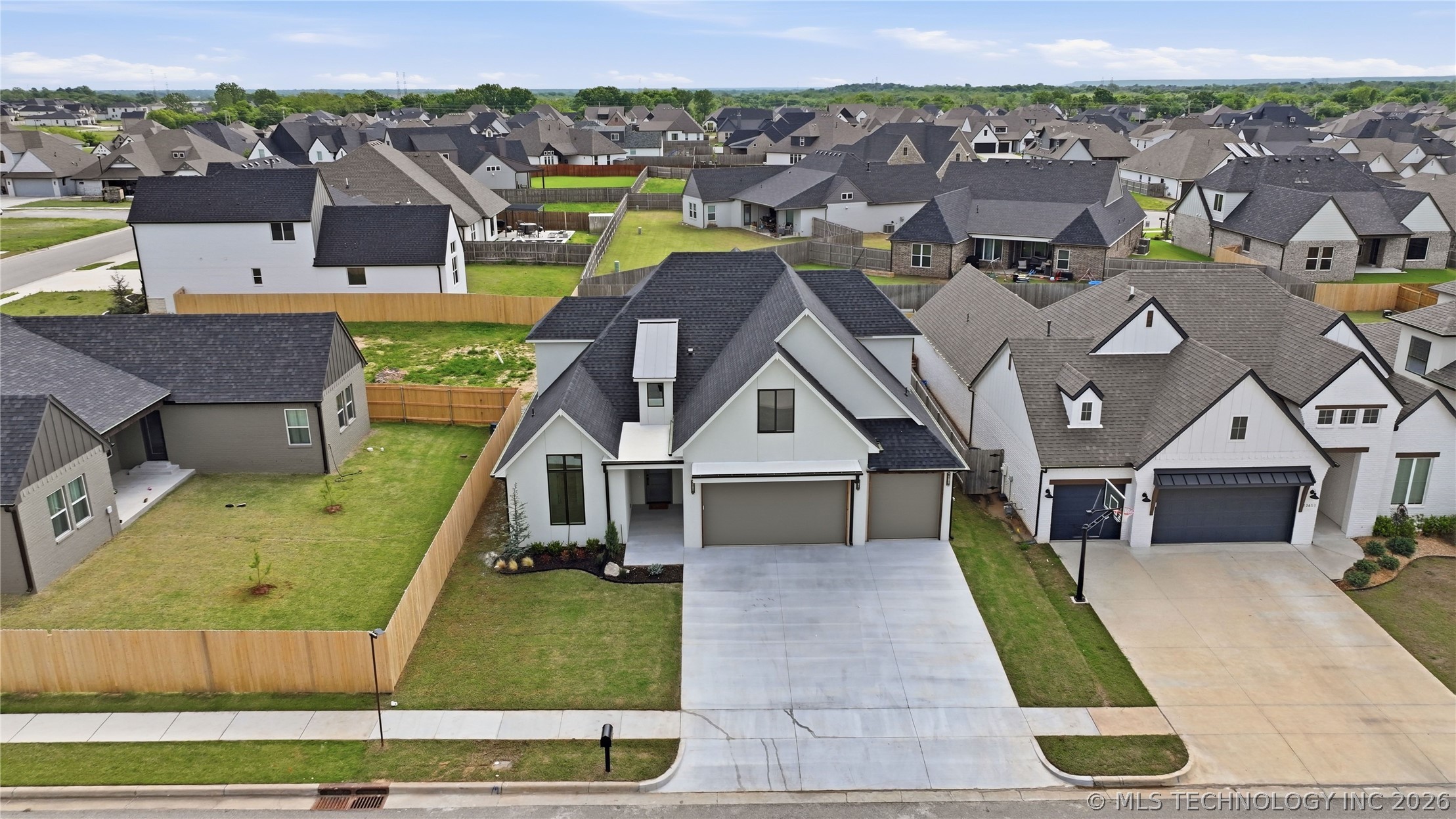 13645 S 20th Place E