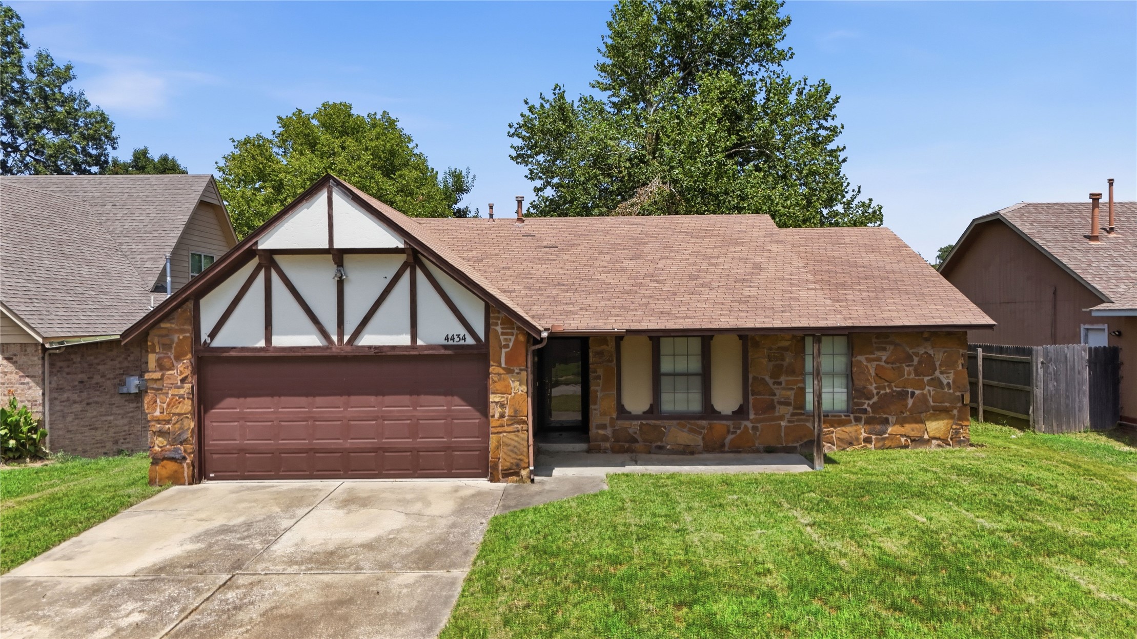 4434 W Princeton Place