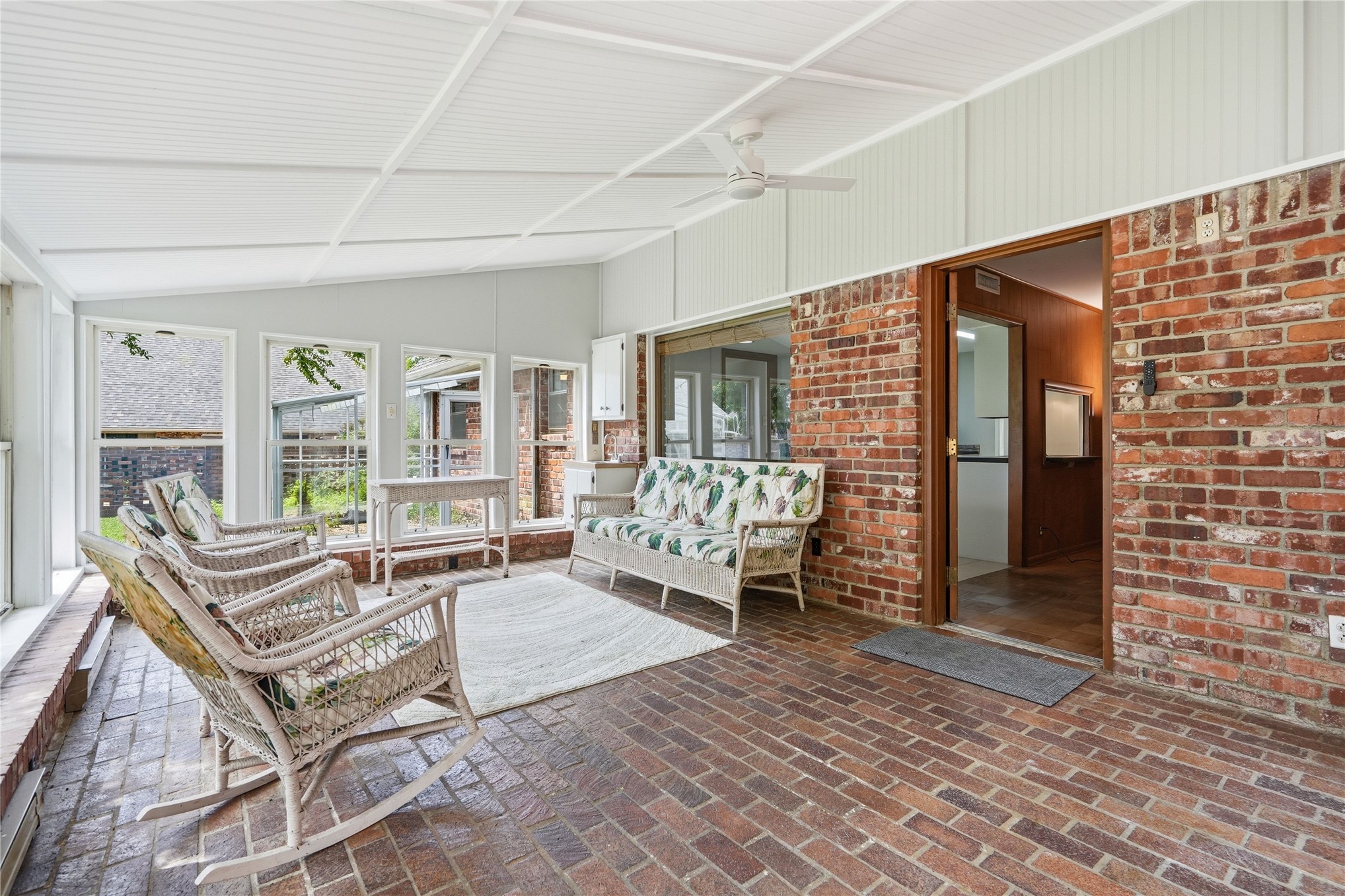 5127 S Joplin Avenue