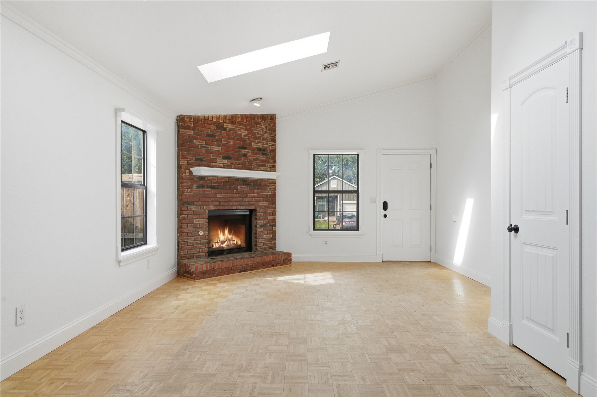 1813 W 62nd Street