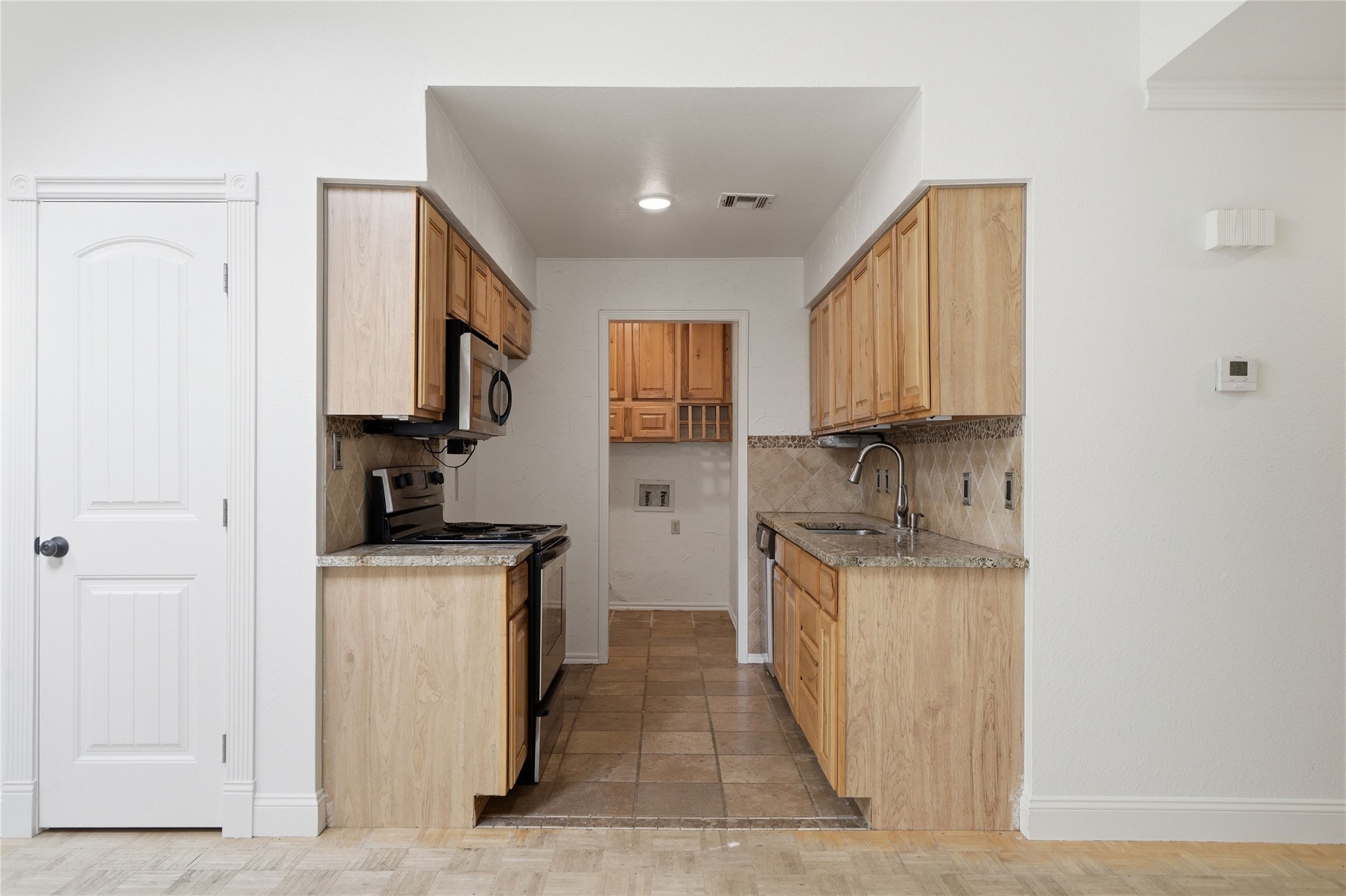 1813 W 62nd Street