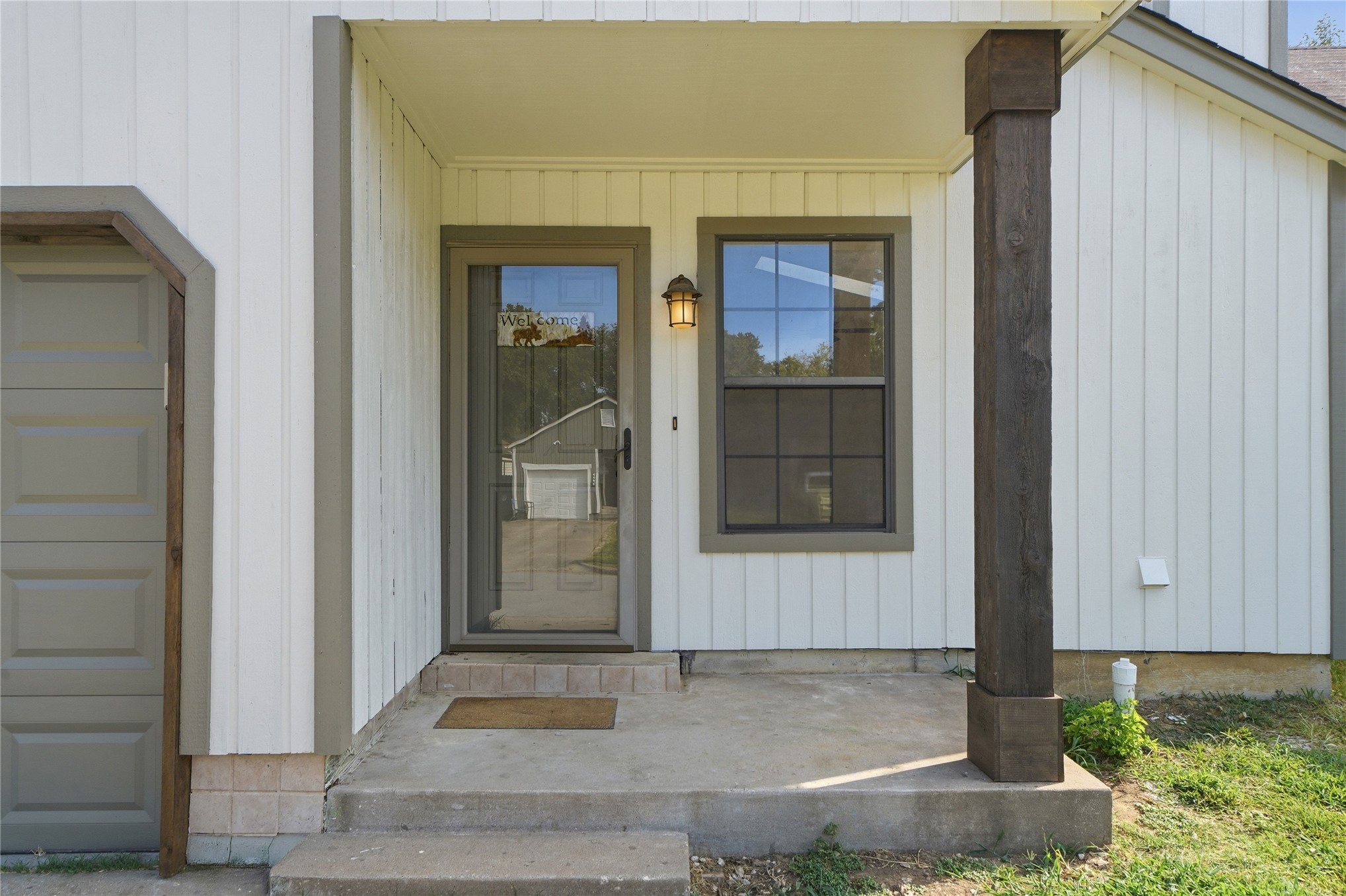 1813 W 62nd Street