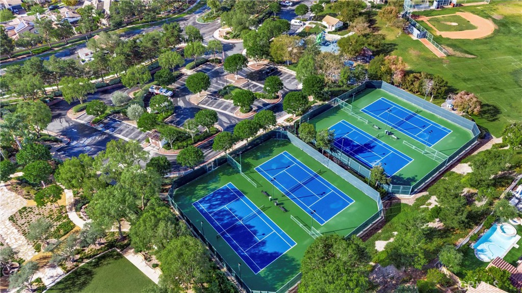 25 Garrison