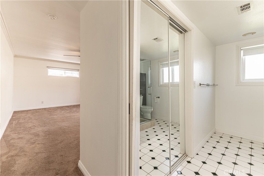 11811 Davenport Road