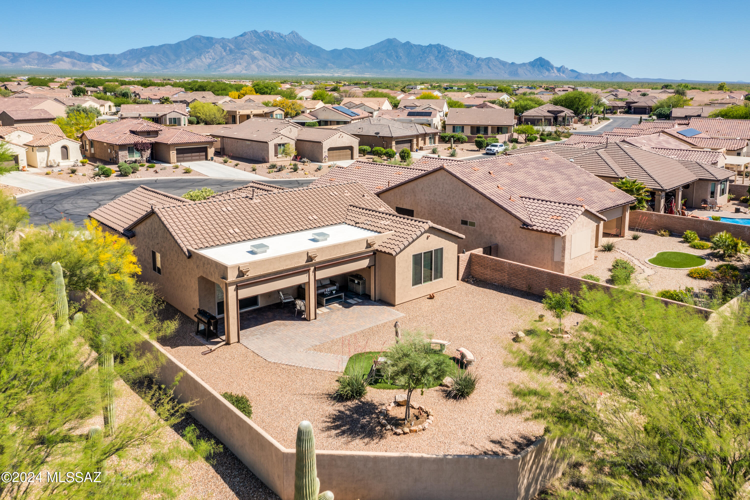825 N Copper View Drive