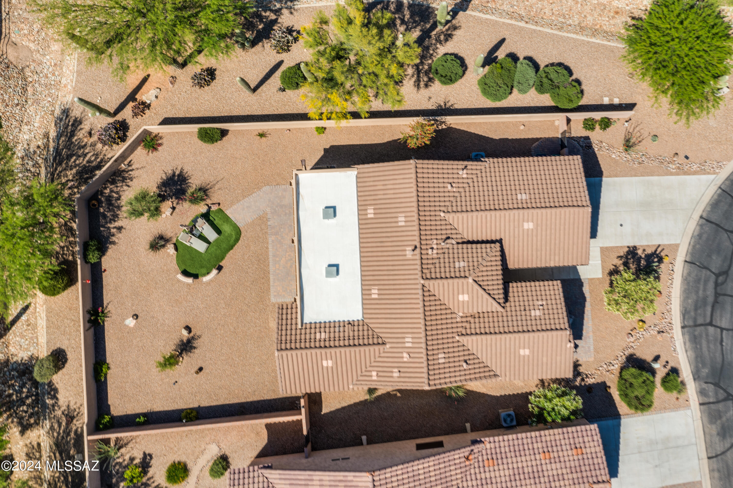 825 N Copper View Drive
