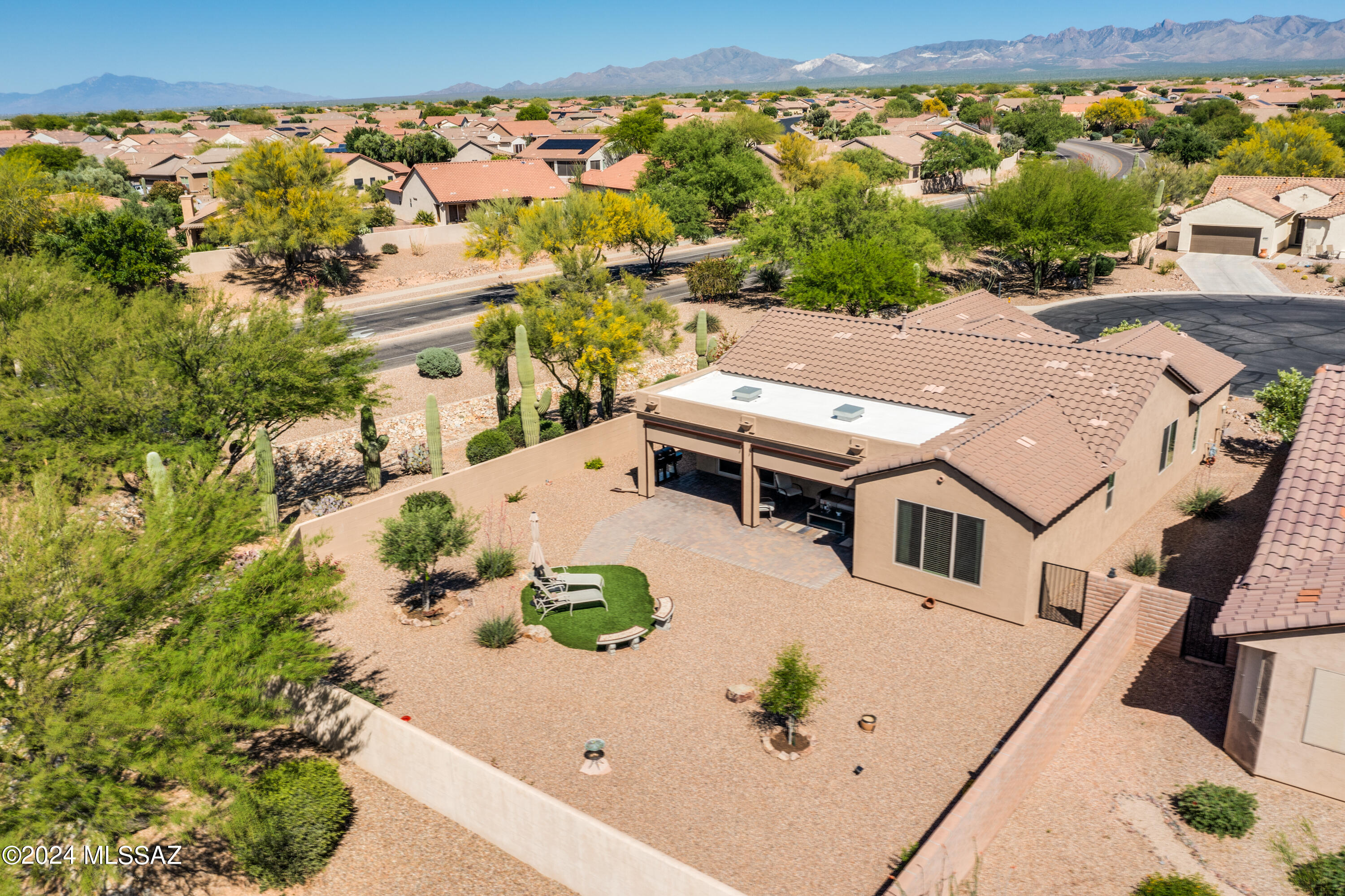 825 N Copper View Drive