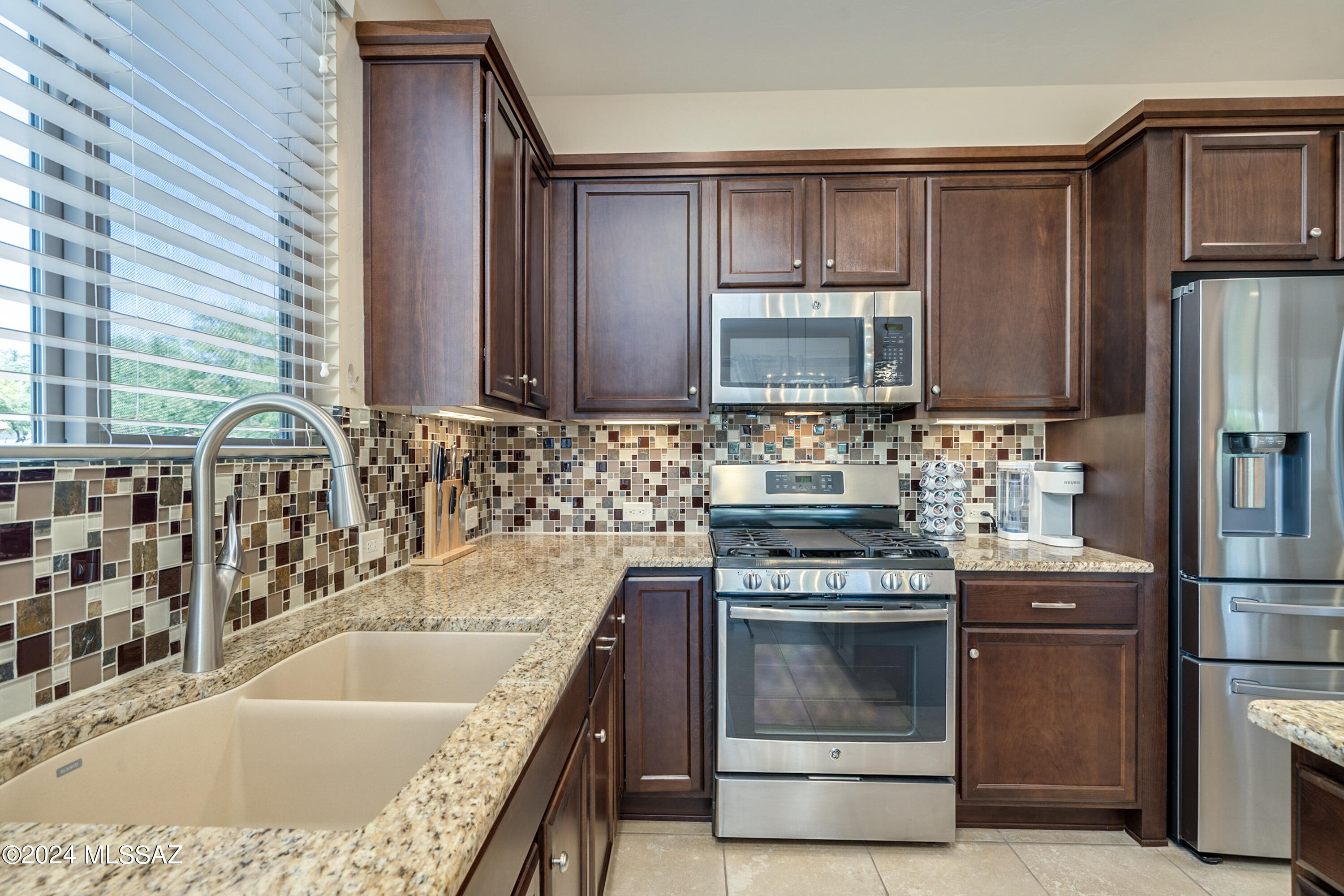 825 N Copper View Drive