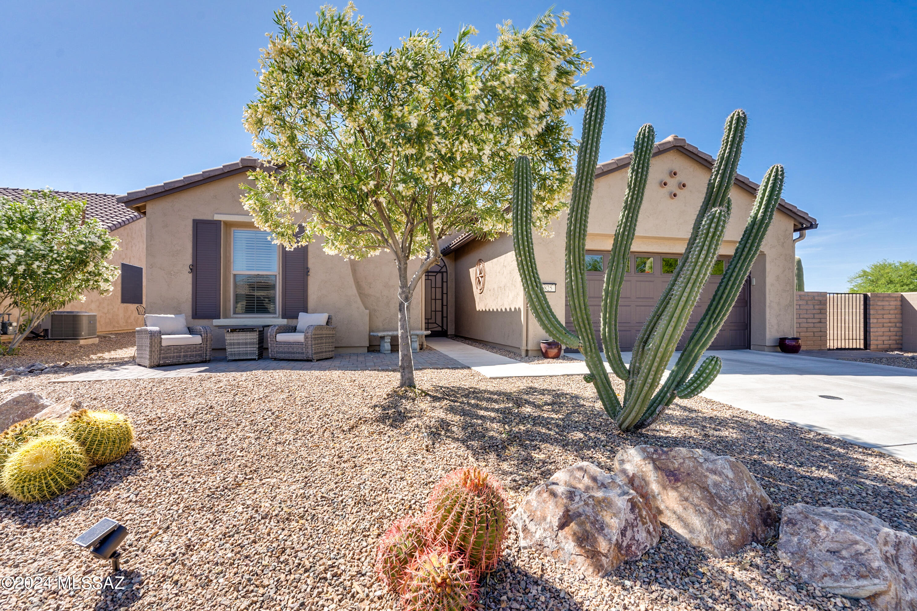 825 N Copper View Drive