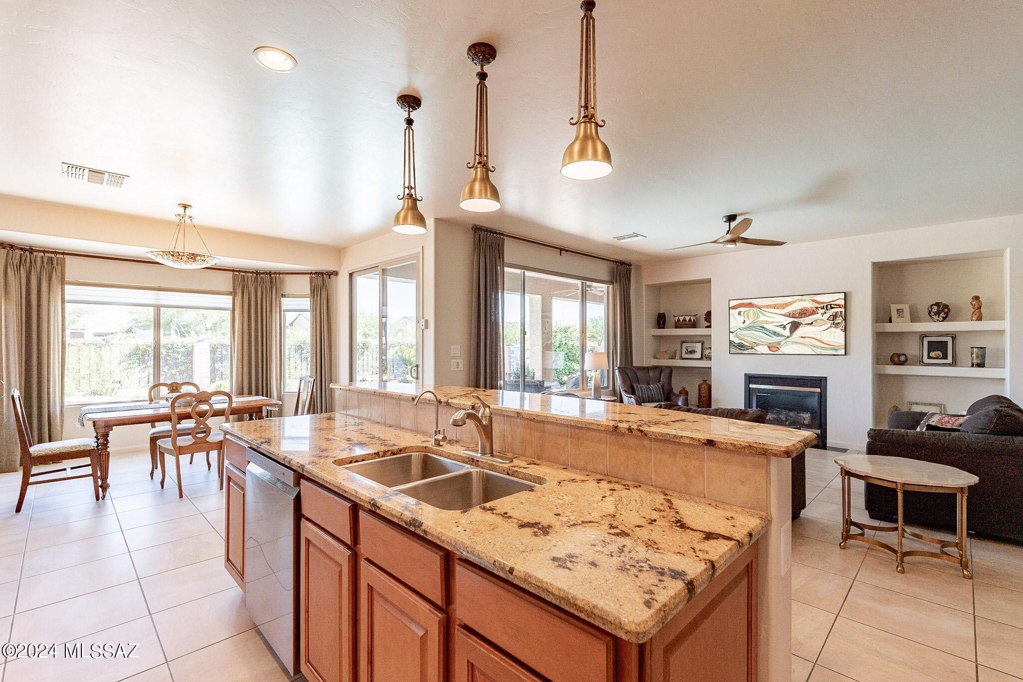 2450 E Skywalker Way