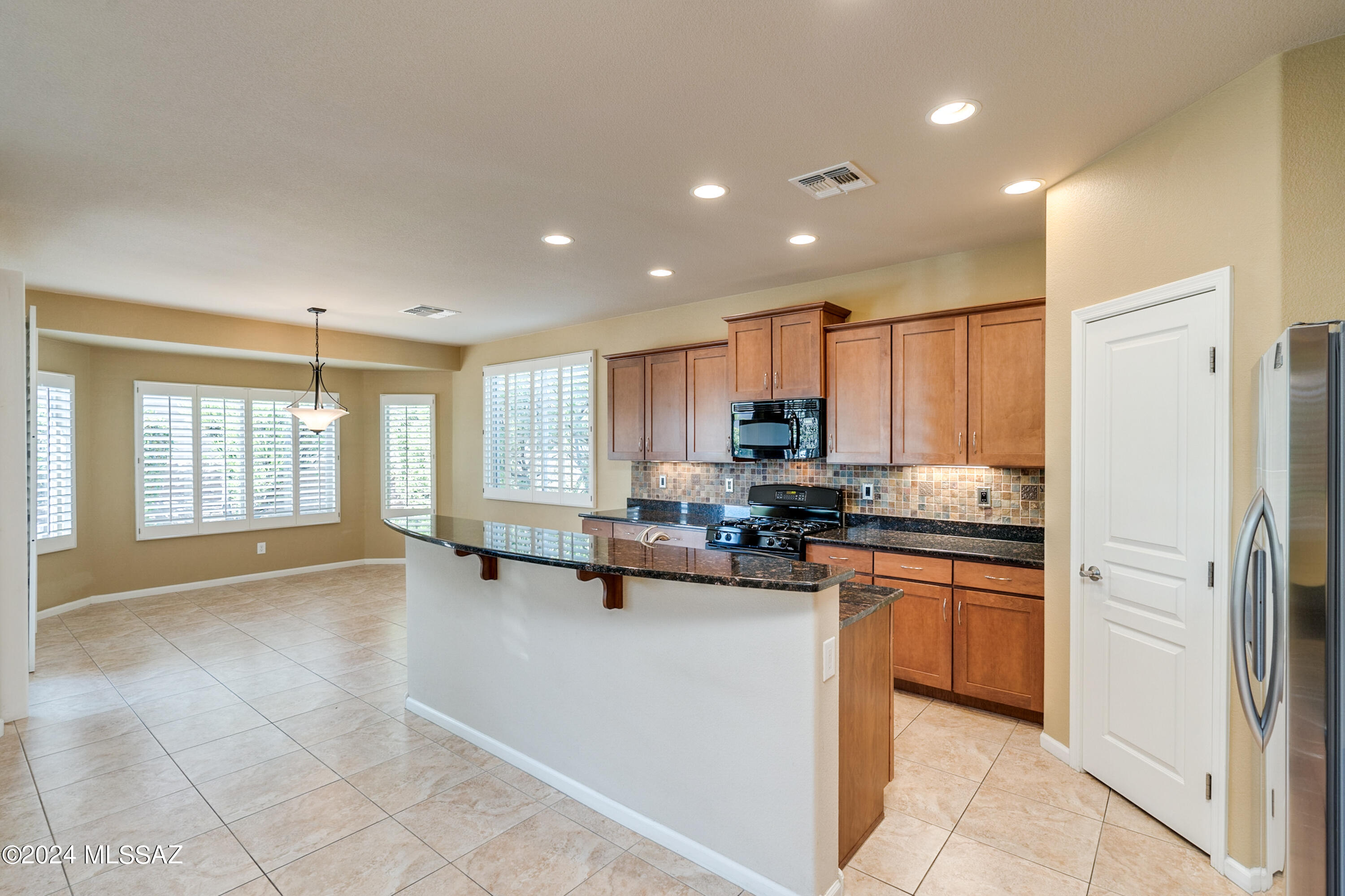 2158 E Apache Springs Lane