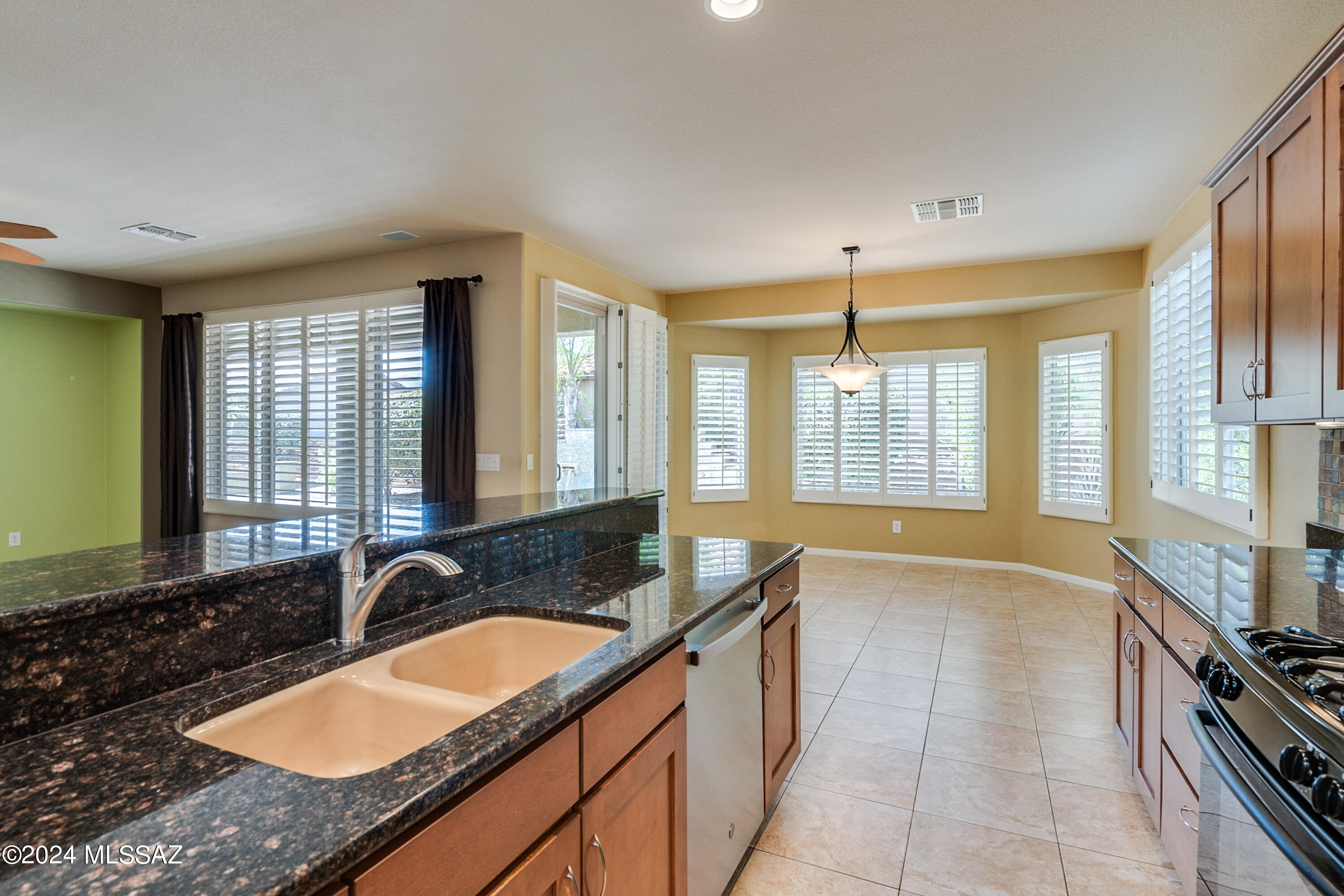 2158 E Apache Springs Lane