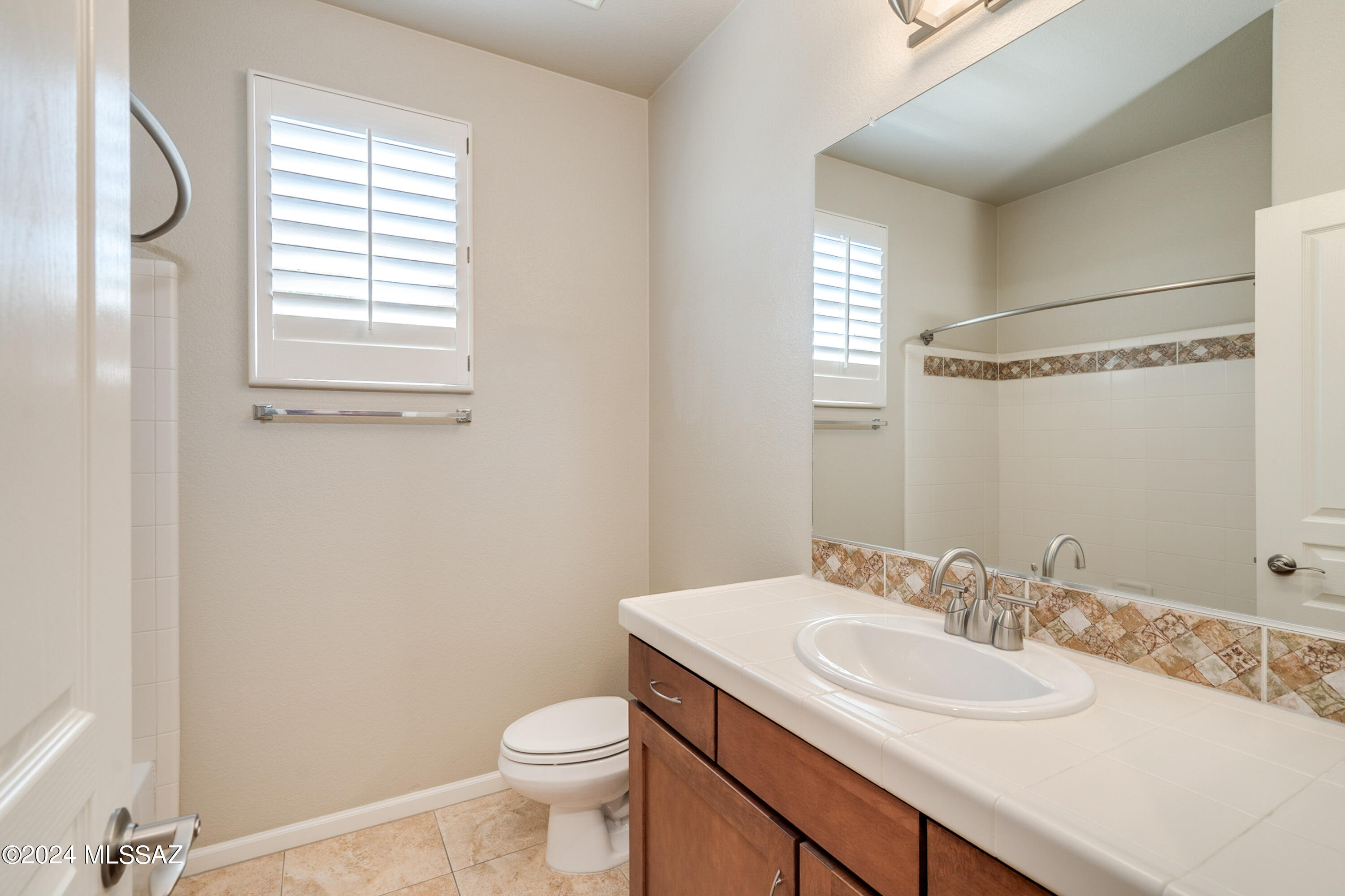 2158 E Apache Springs Lane
