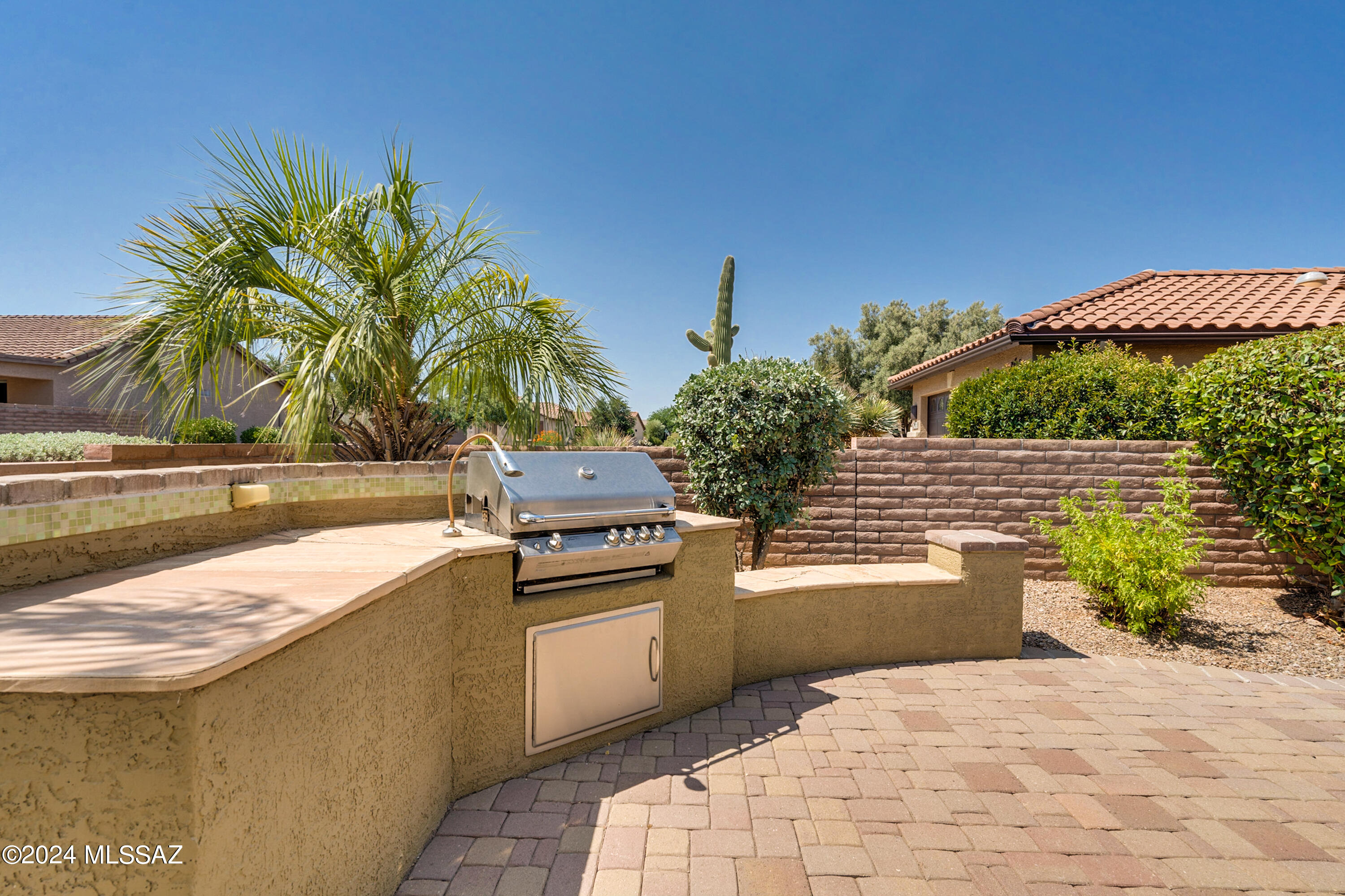 2158 E Apache Springs Lane
