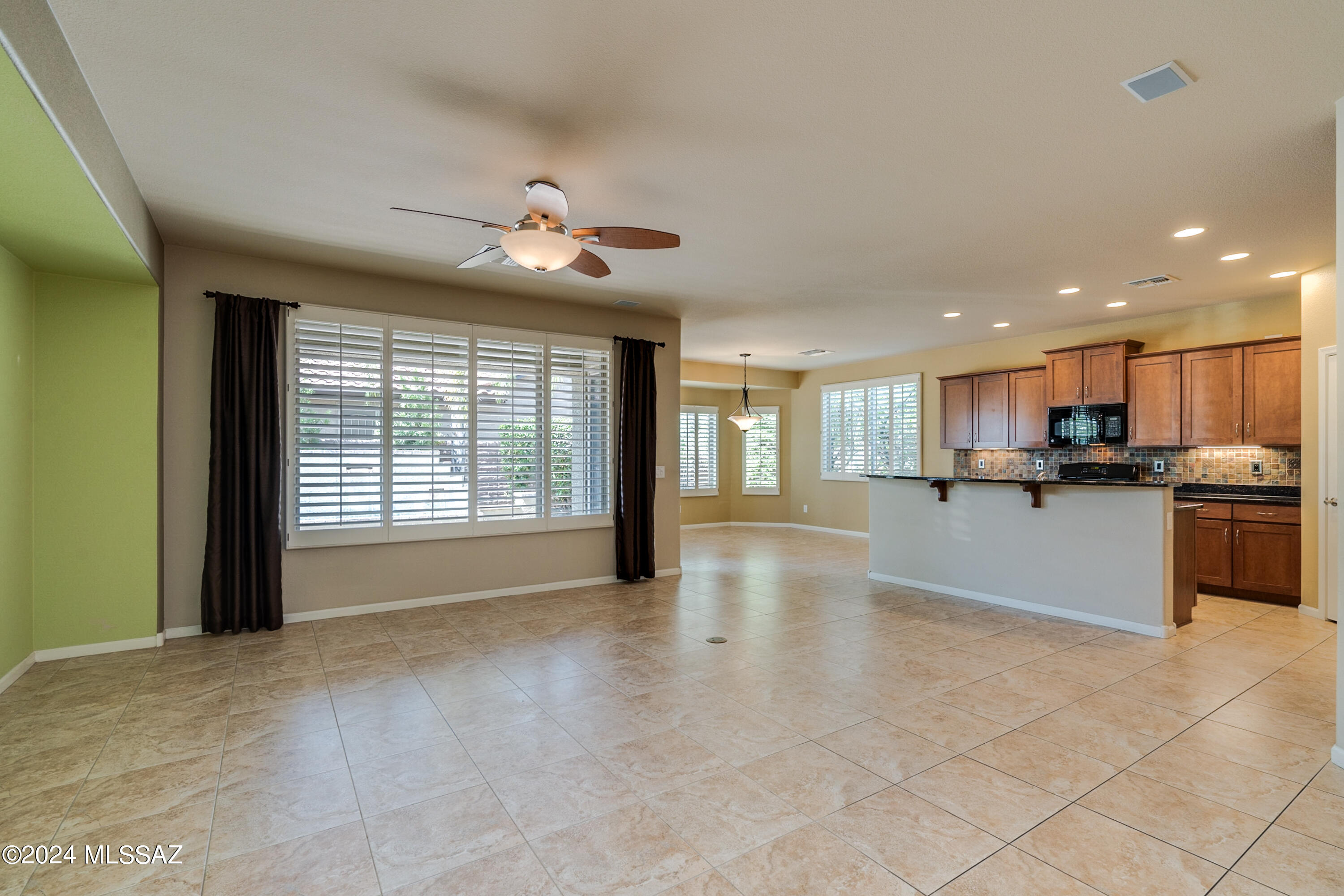 2158 E Apache Springs Lane