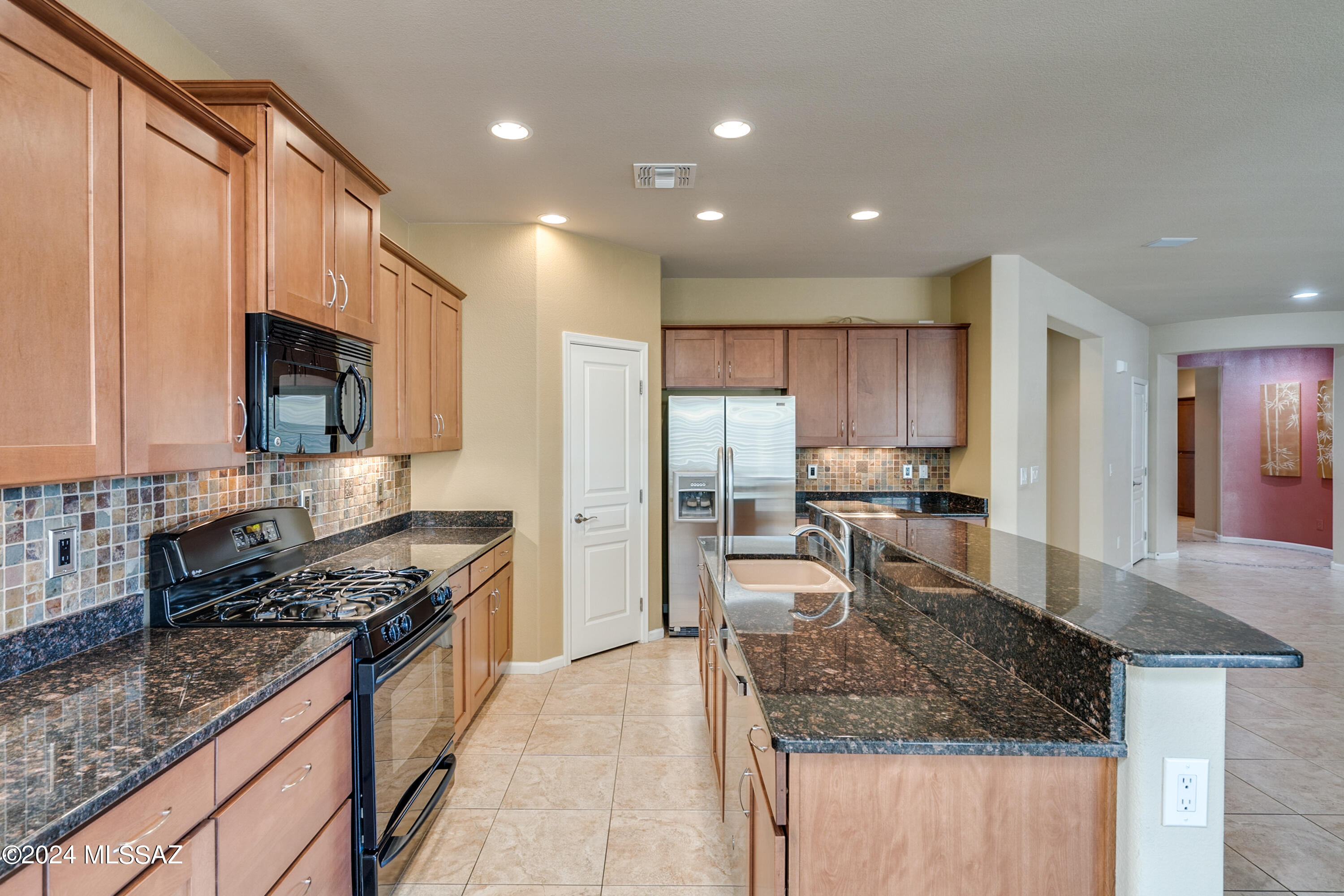 2158 E Apache Springs Lane