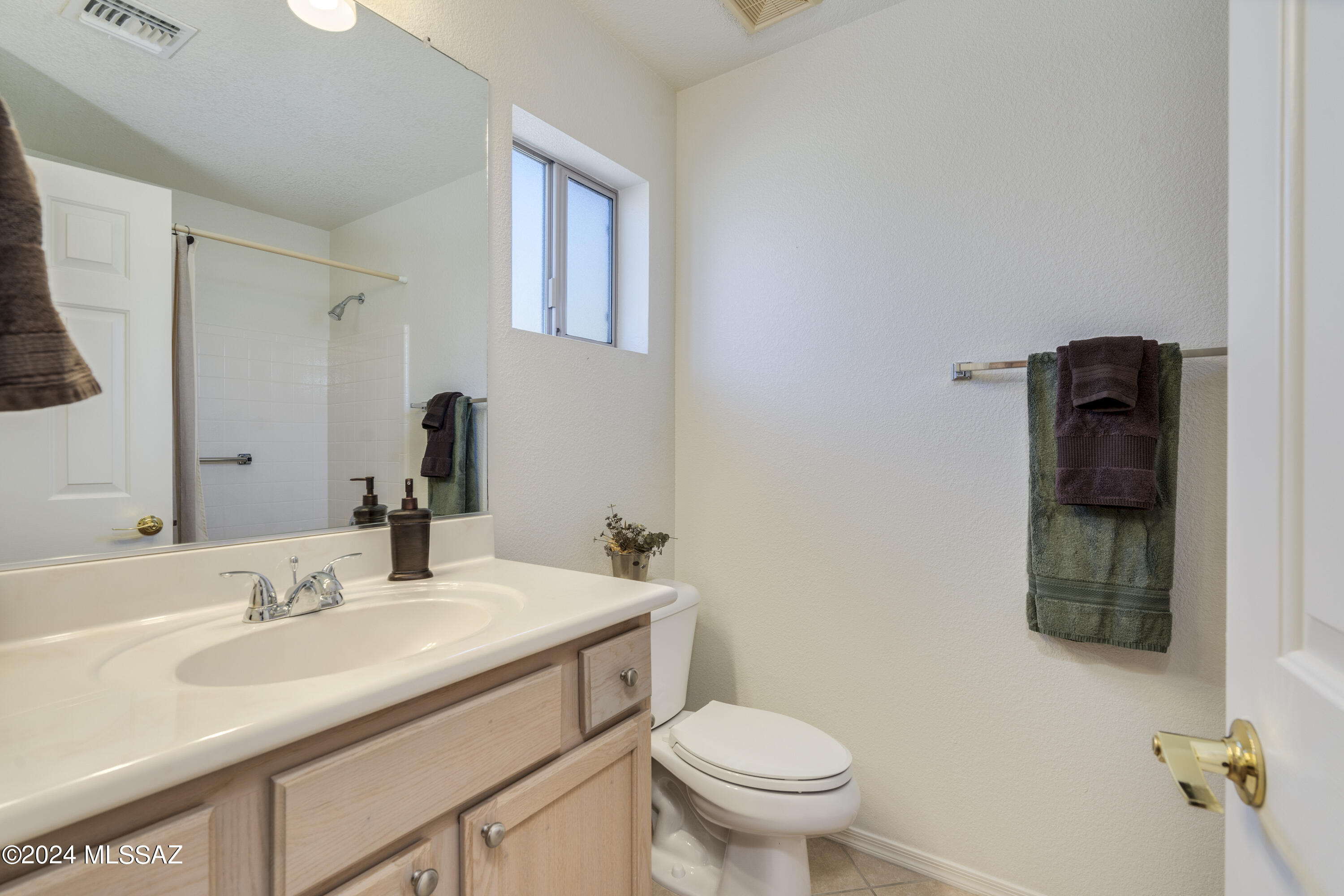 1166 N Laurel Glen Drive