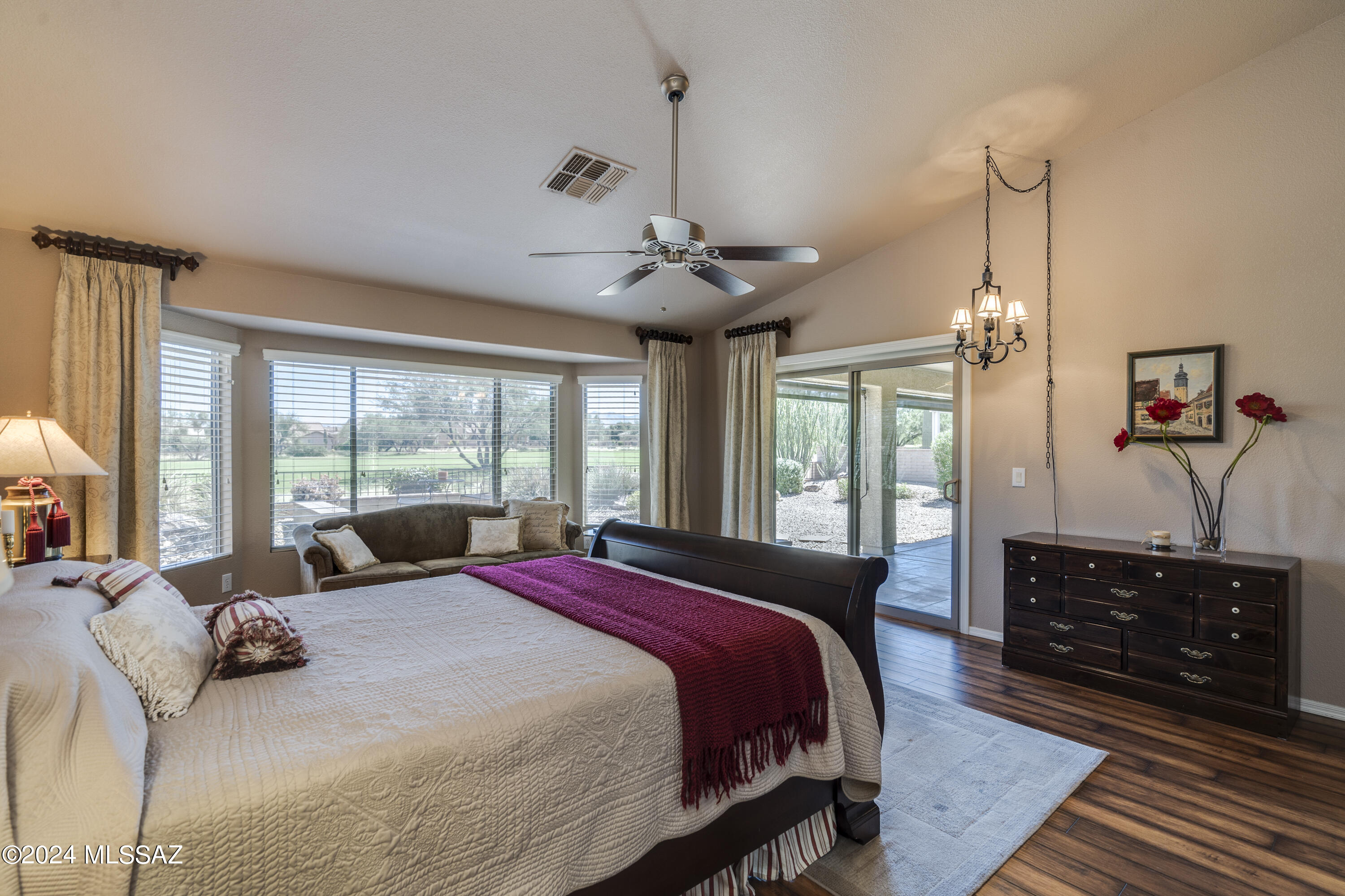 1166 N Laurel Glen Drive