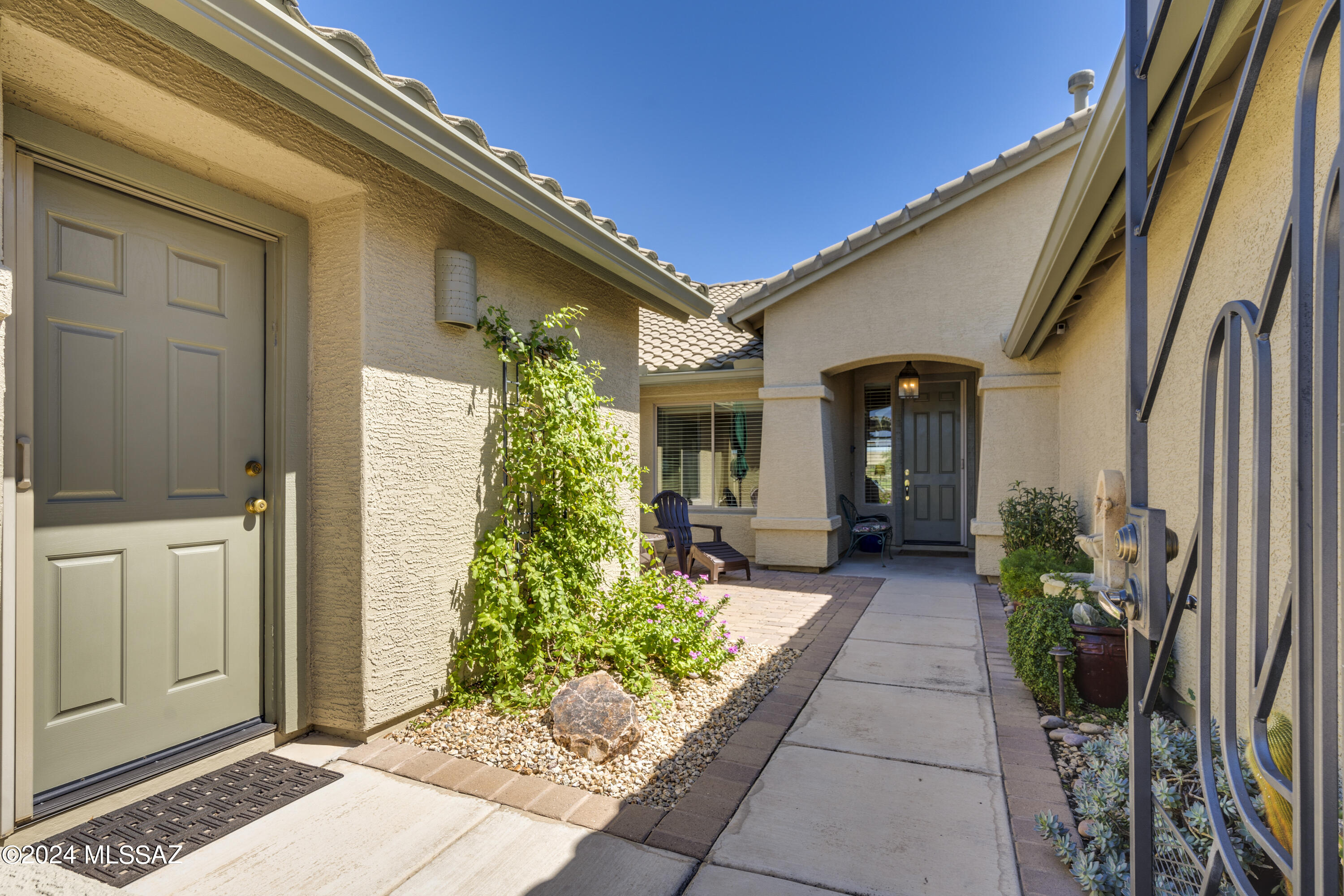 1166 N Laurel Glen Drive