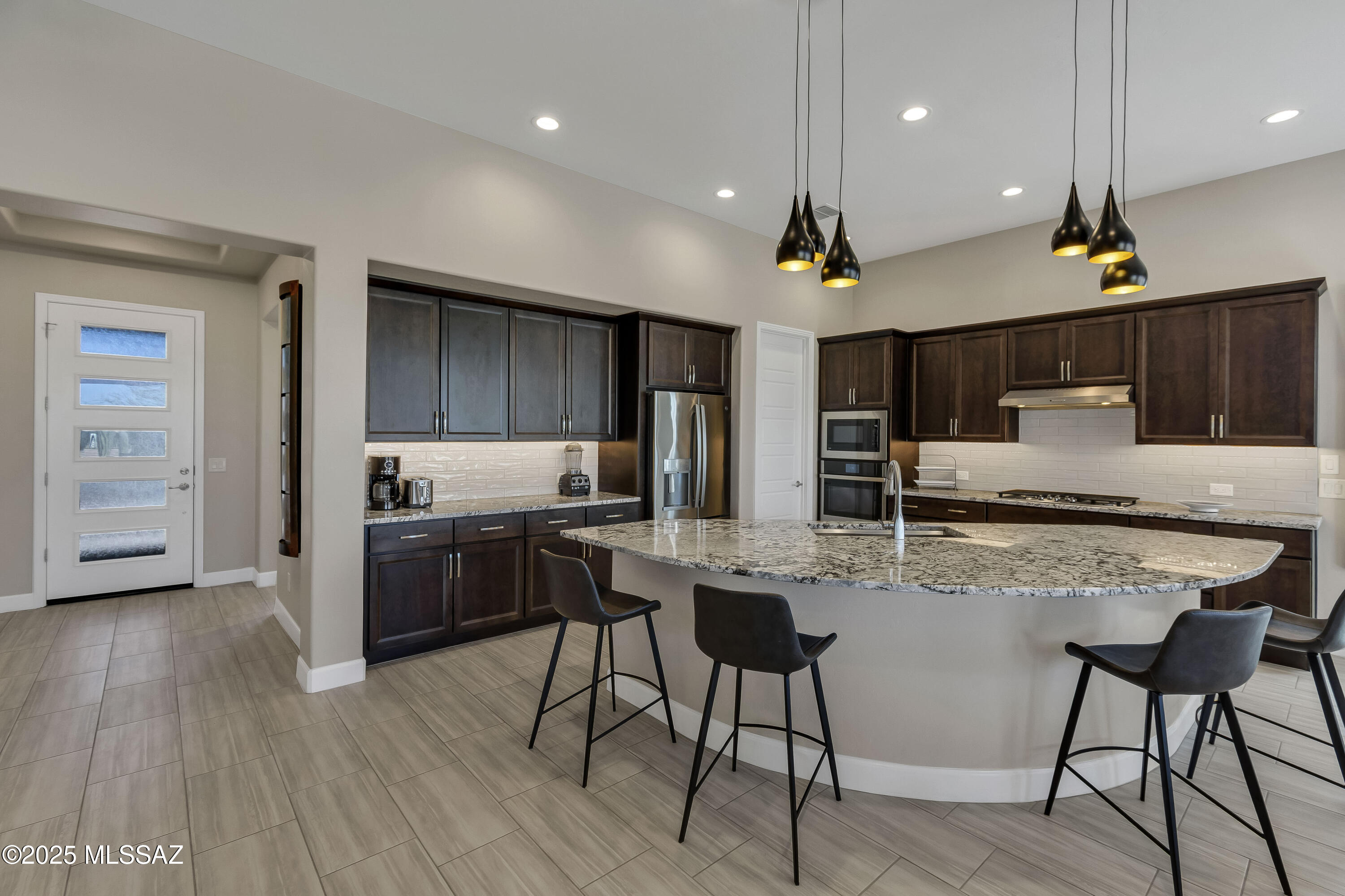 2447 E Canyon Crossing Drive