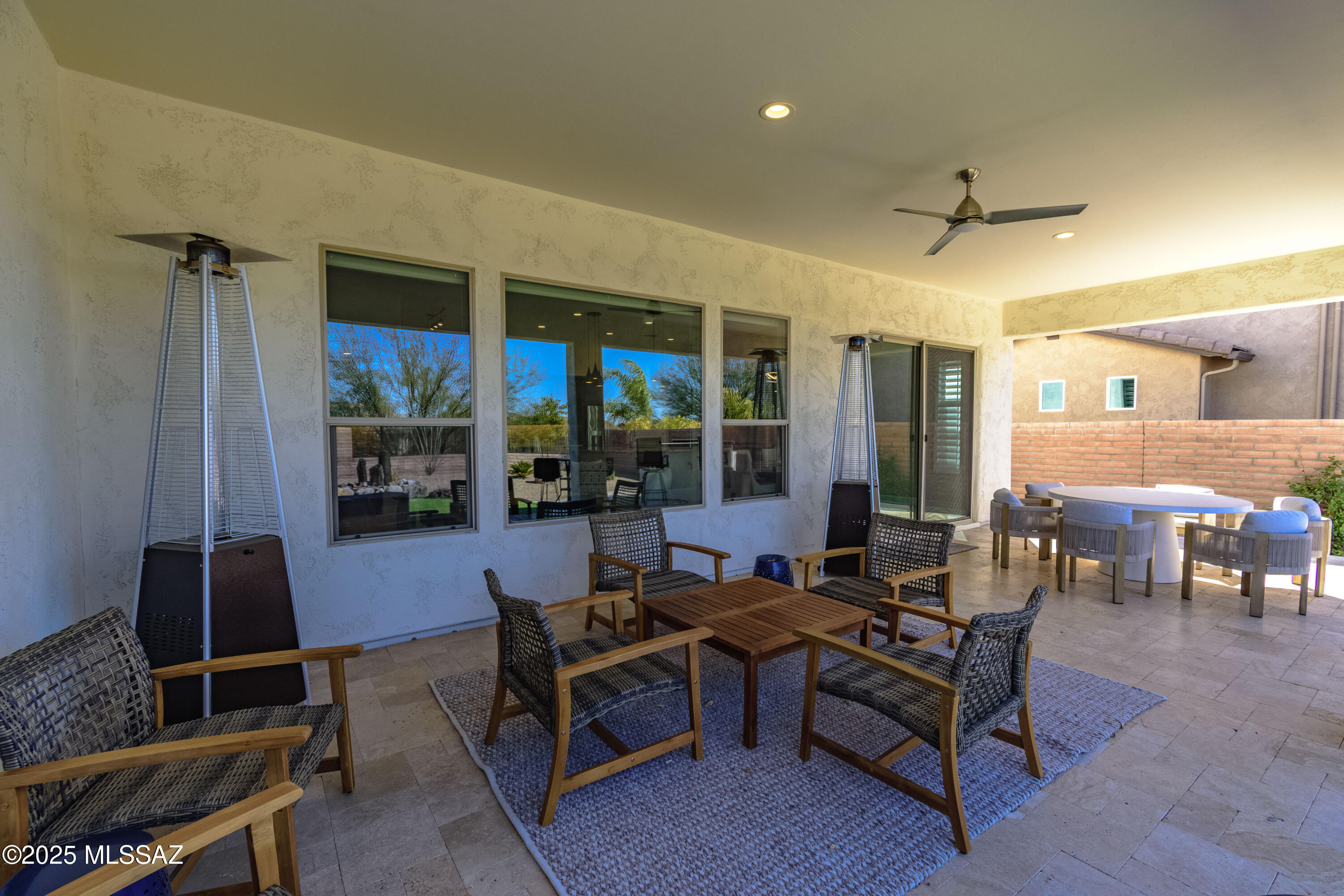 2447 E Canyon Crossing Drive