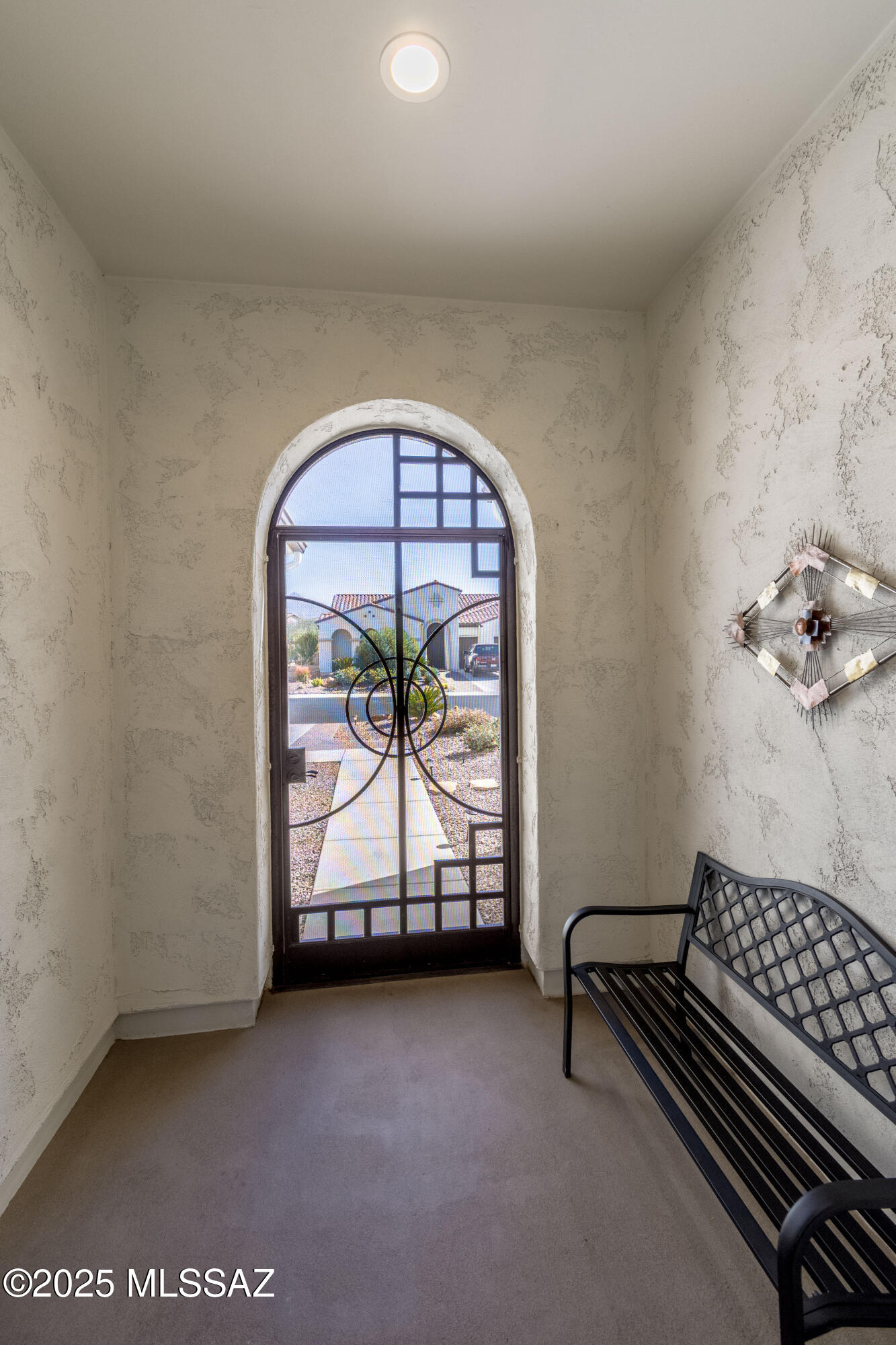 2447 E Canyon Crossing Drive