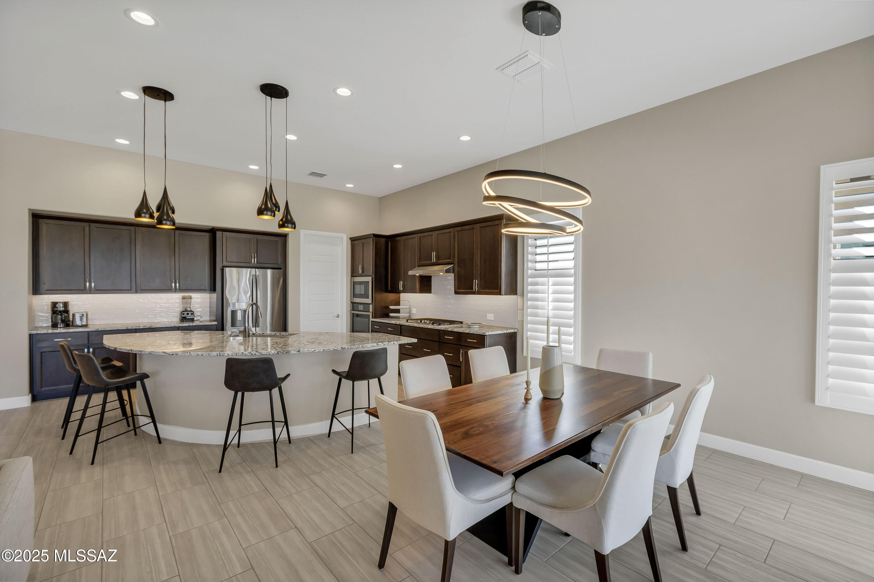 2447 E Canyon Crossing Drive
