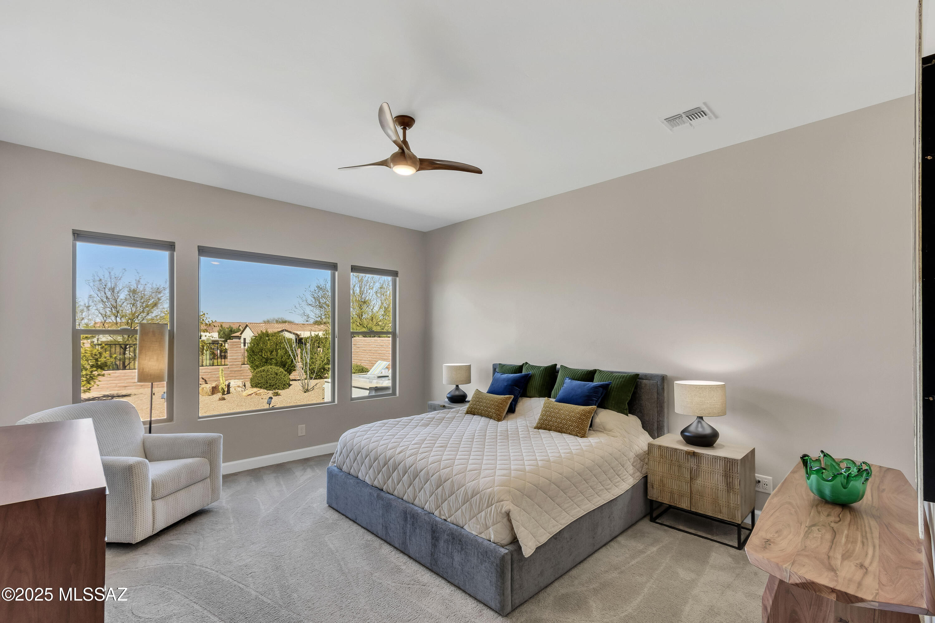 2447 E Canyon Crossing Drive