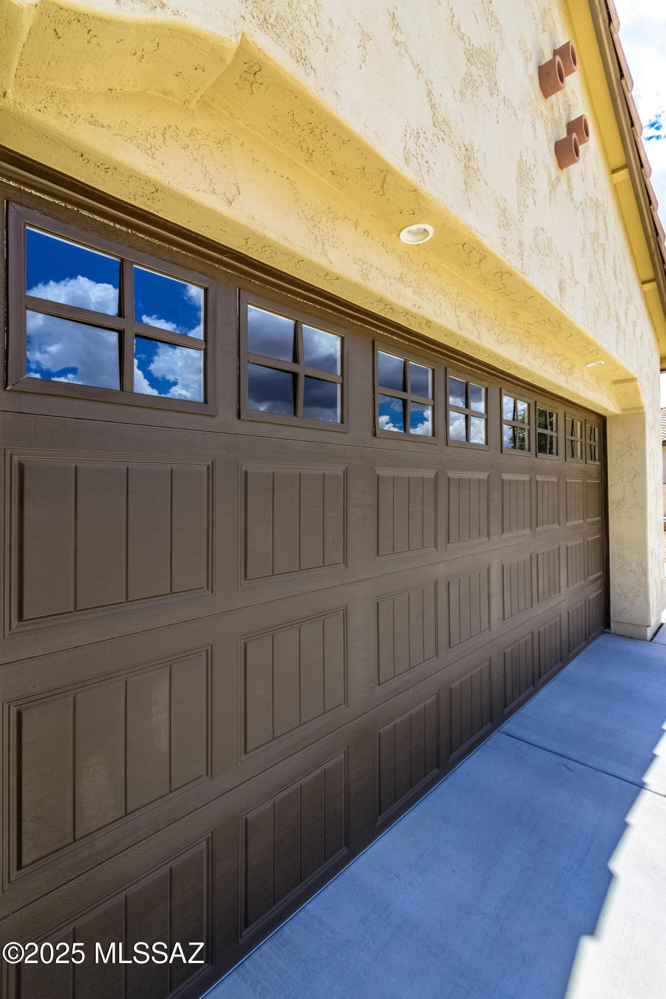 2129 E Madera Plateau Drive