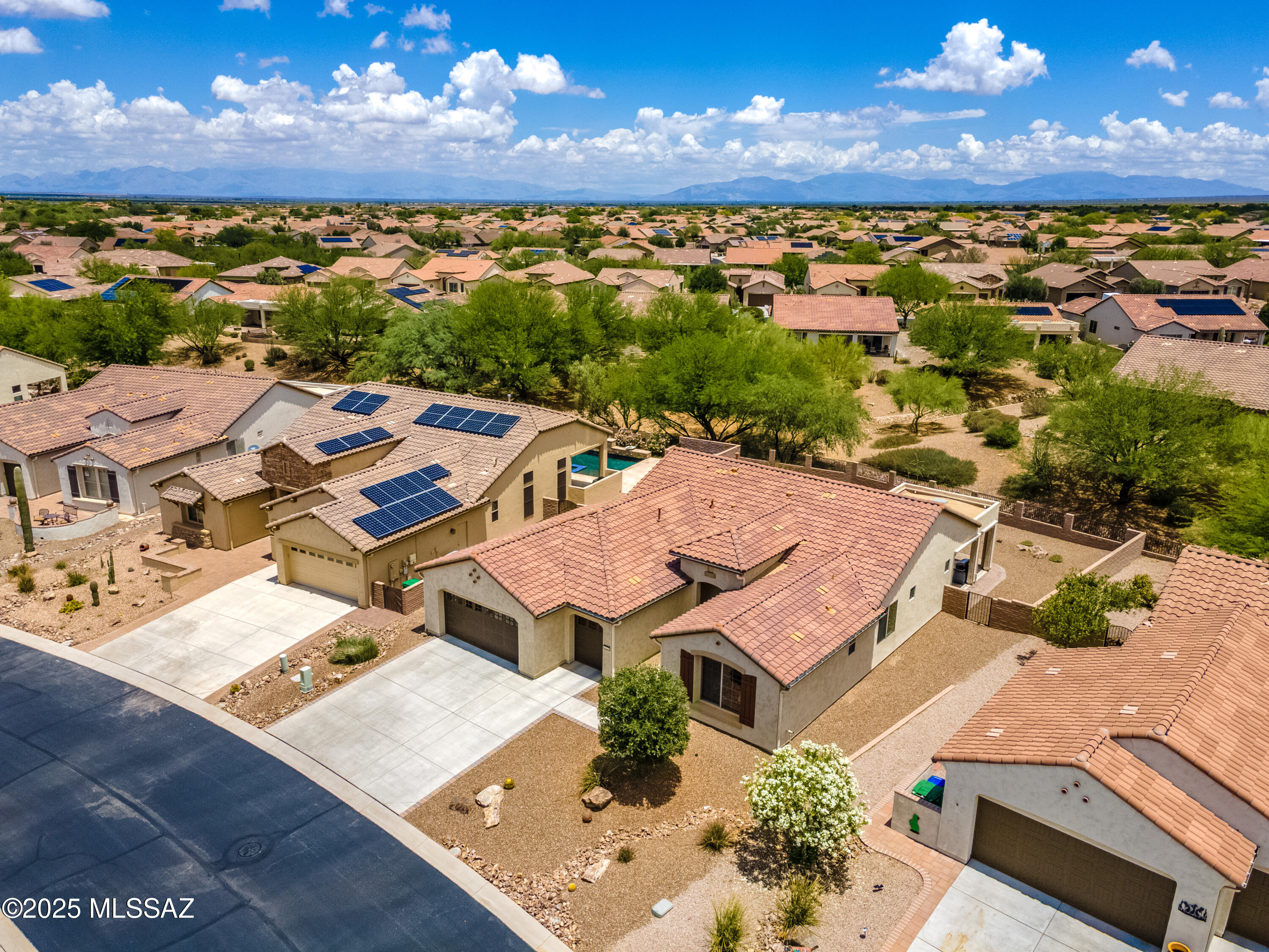2129 E Madera Plateau Drive