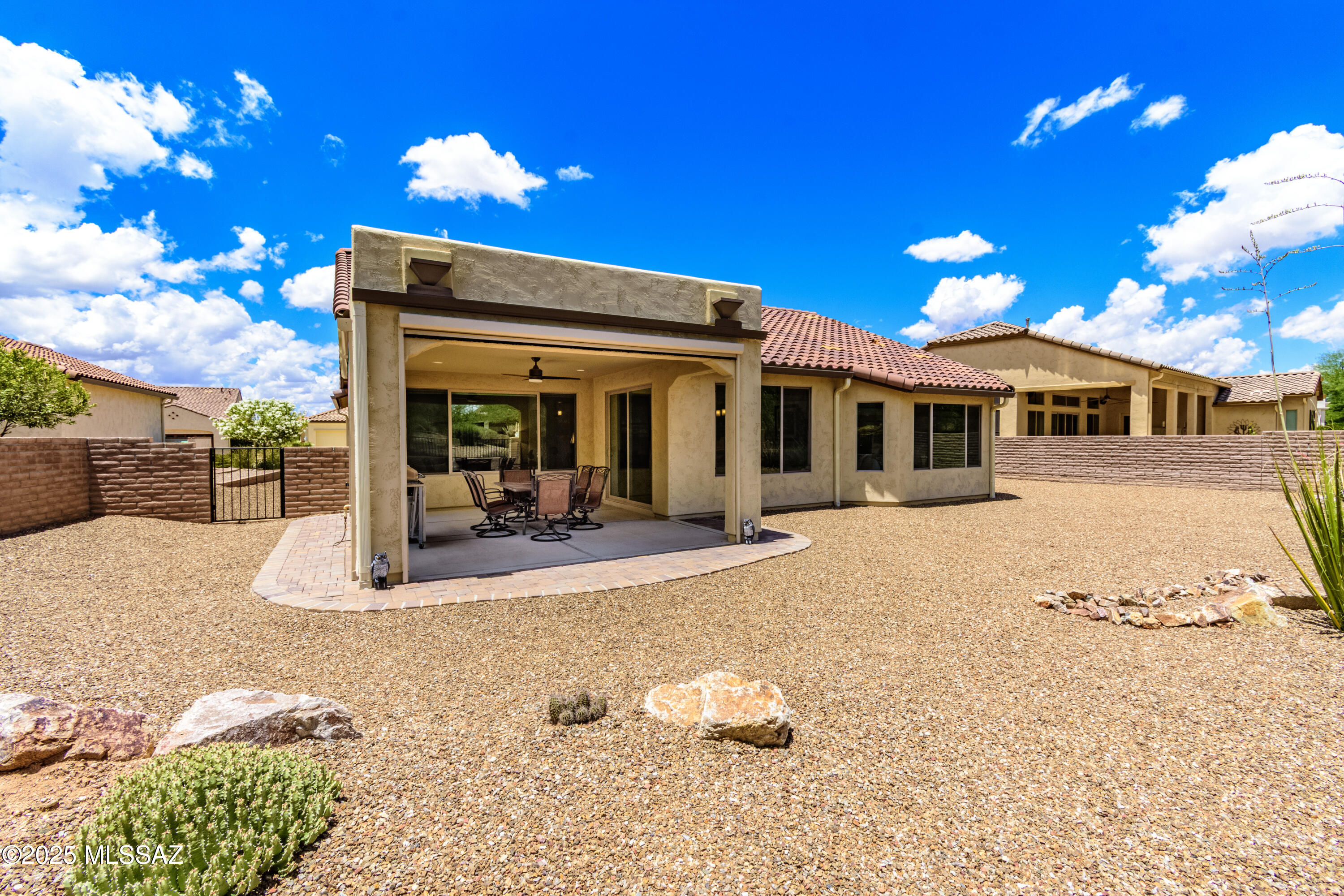 2129 E Madera Plateau Drive